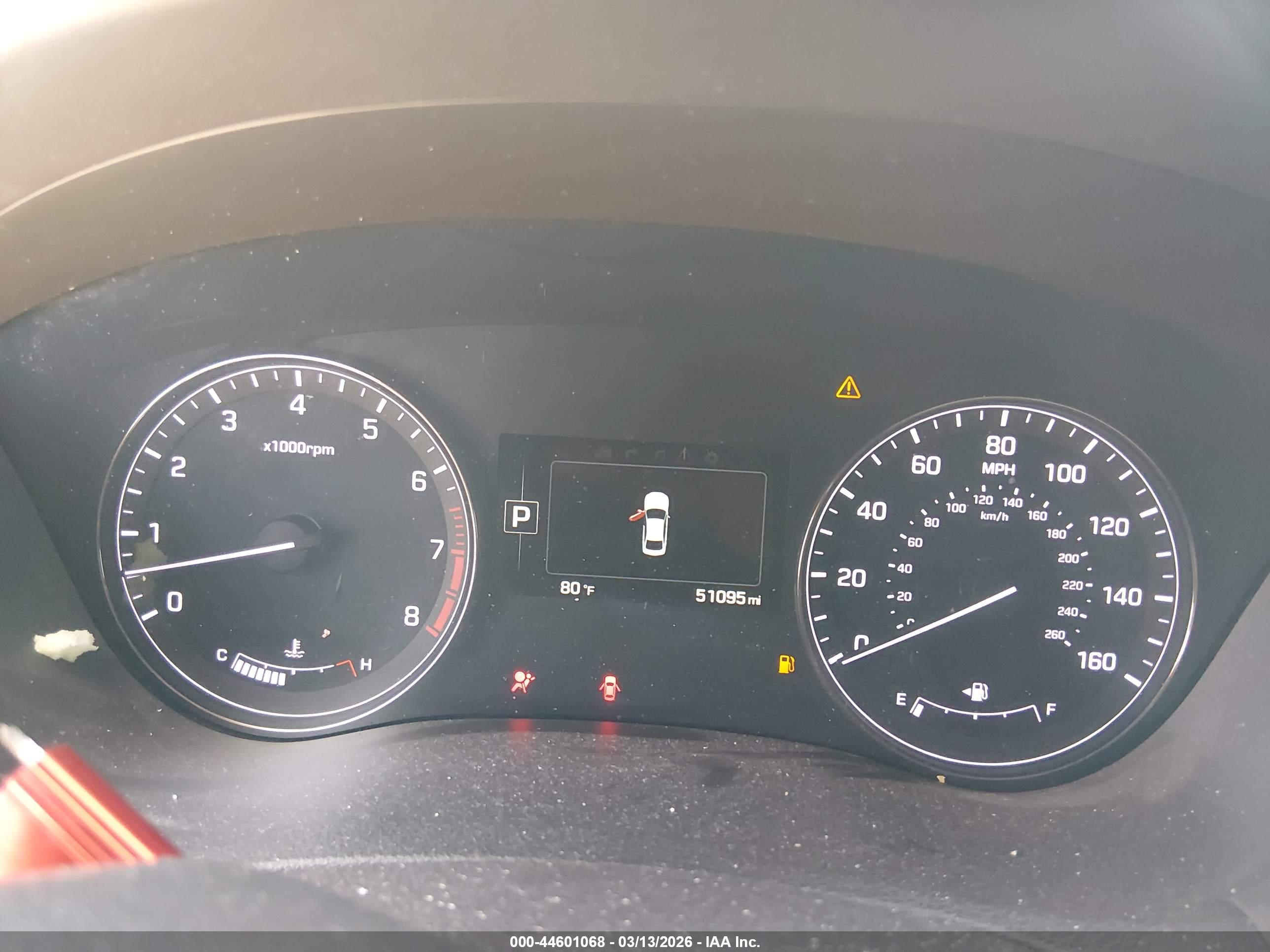 HYUNDAI GENESIS image 7
