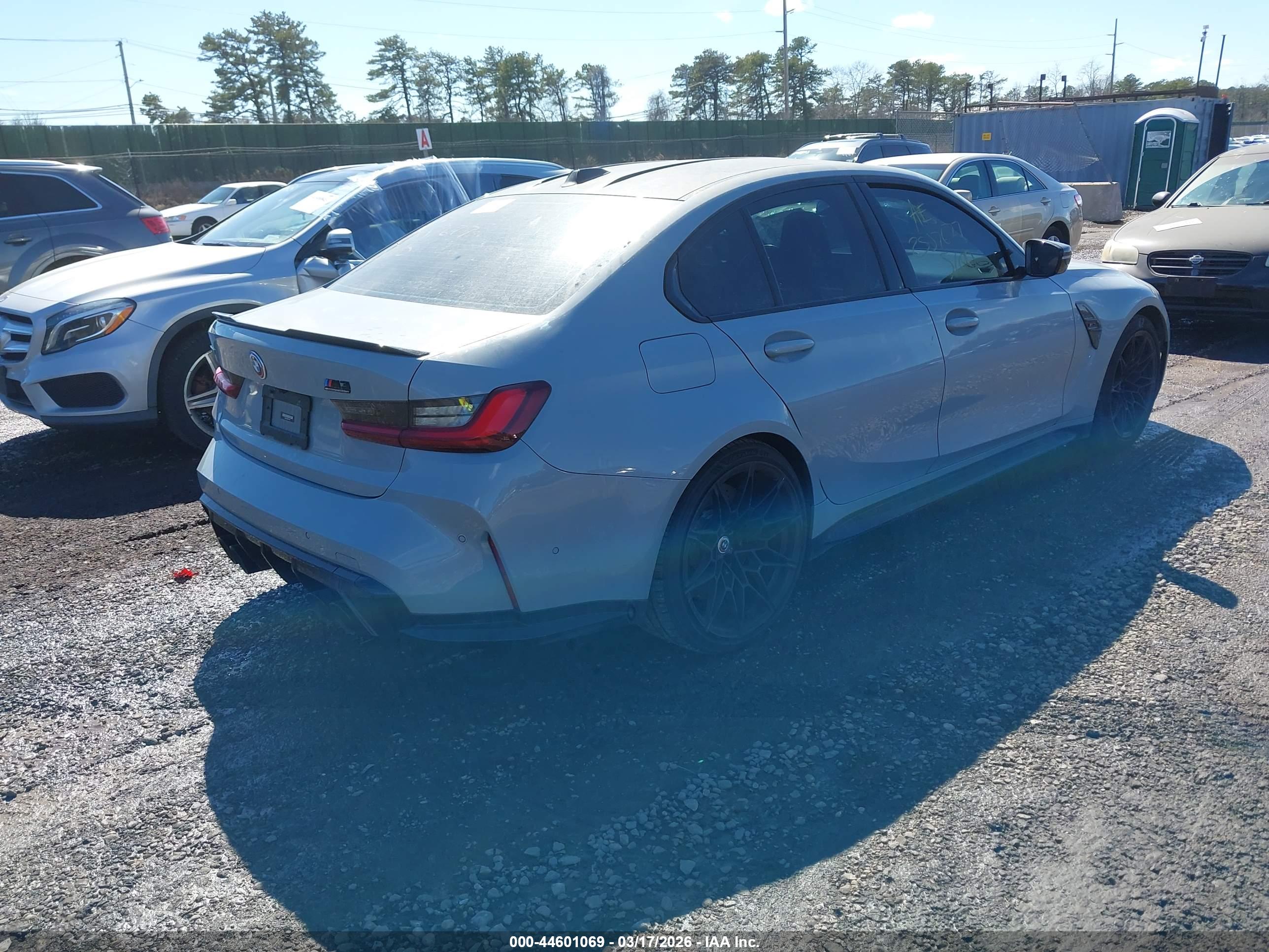 BMW M3 image 4