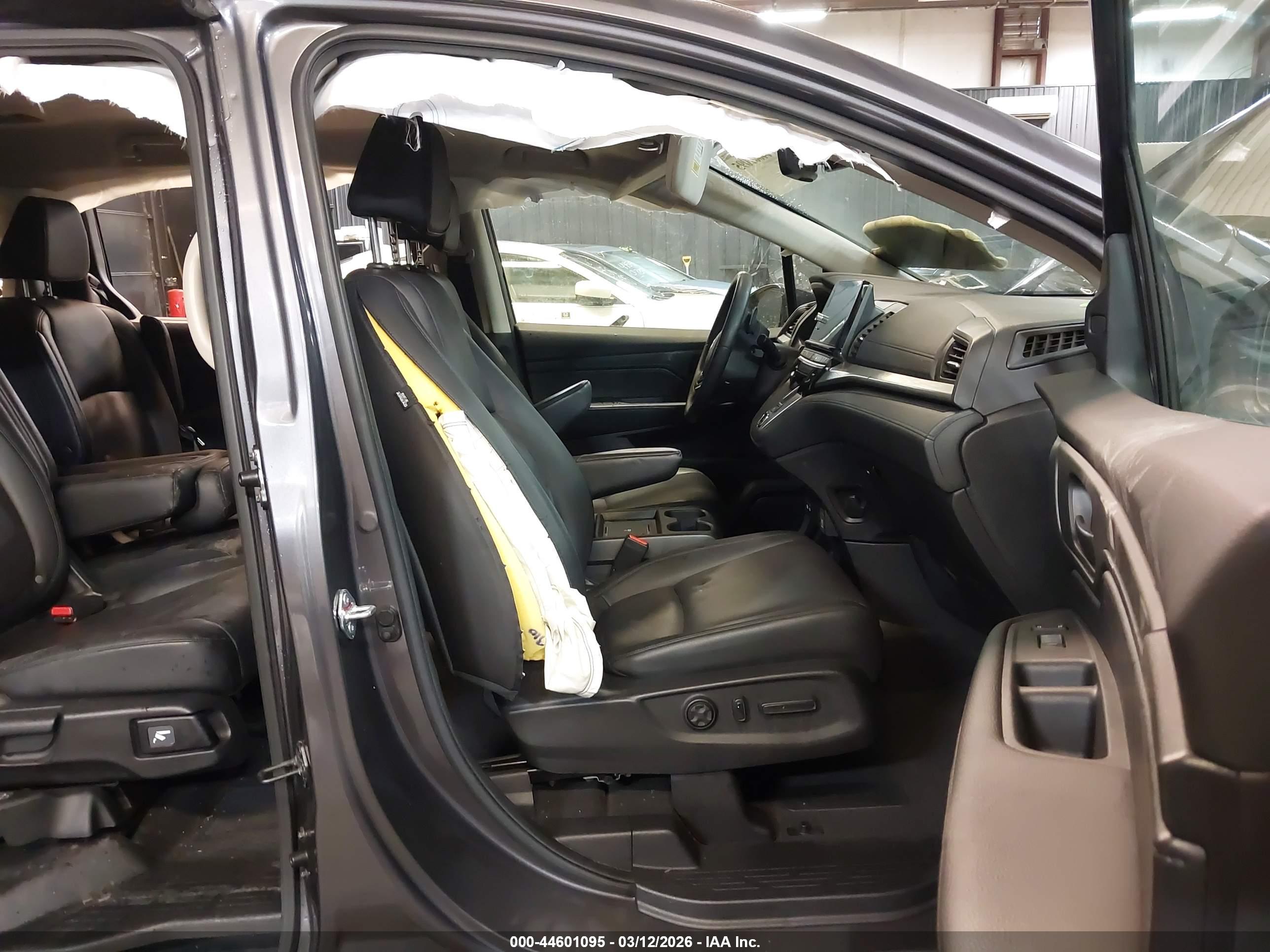 HONDA ODYSSEY image 5