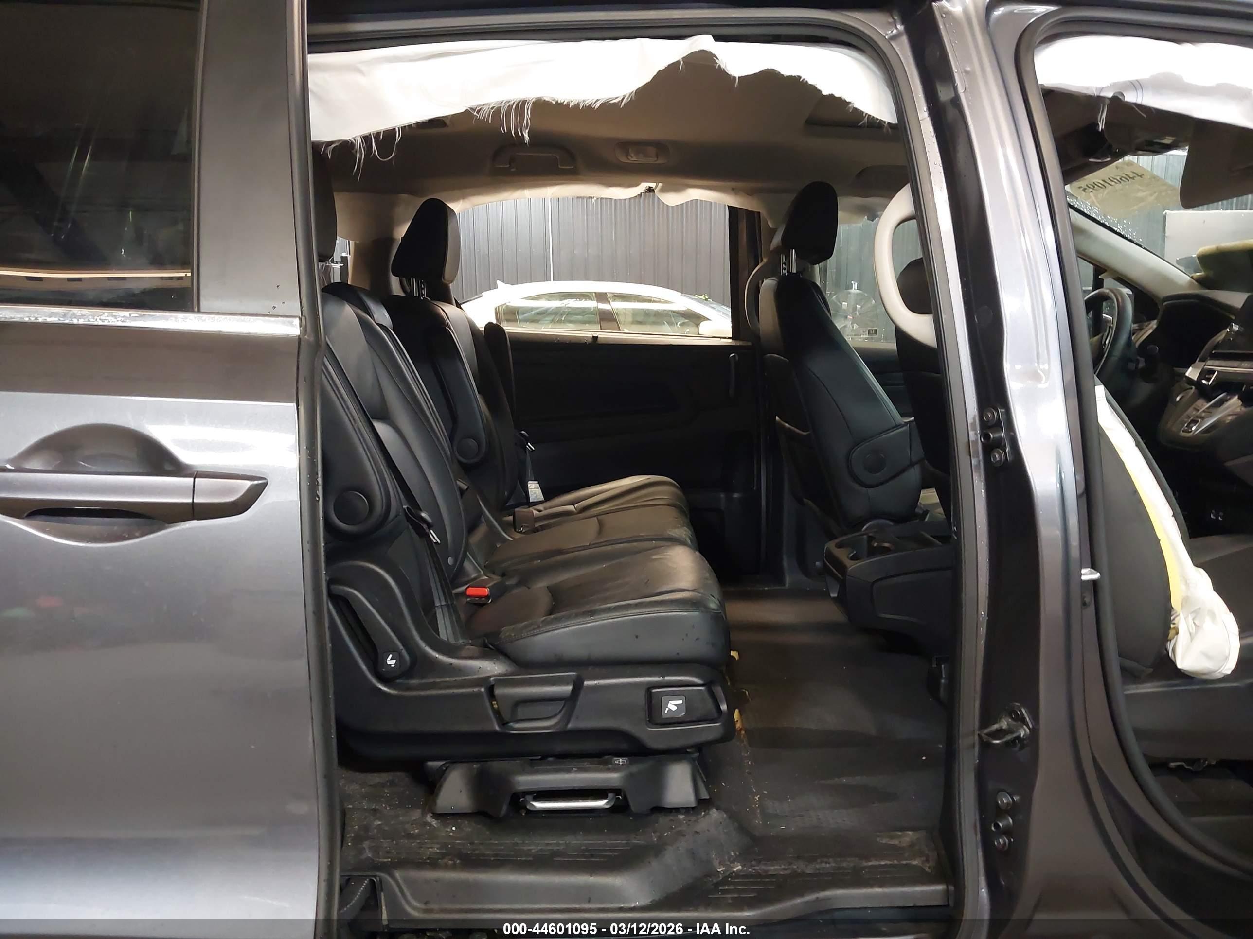 HONDA ODYSSEY image 8