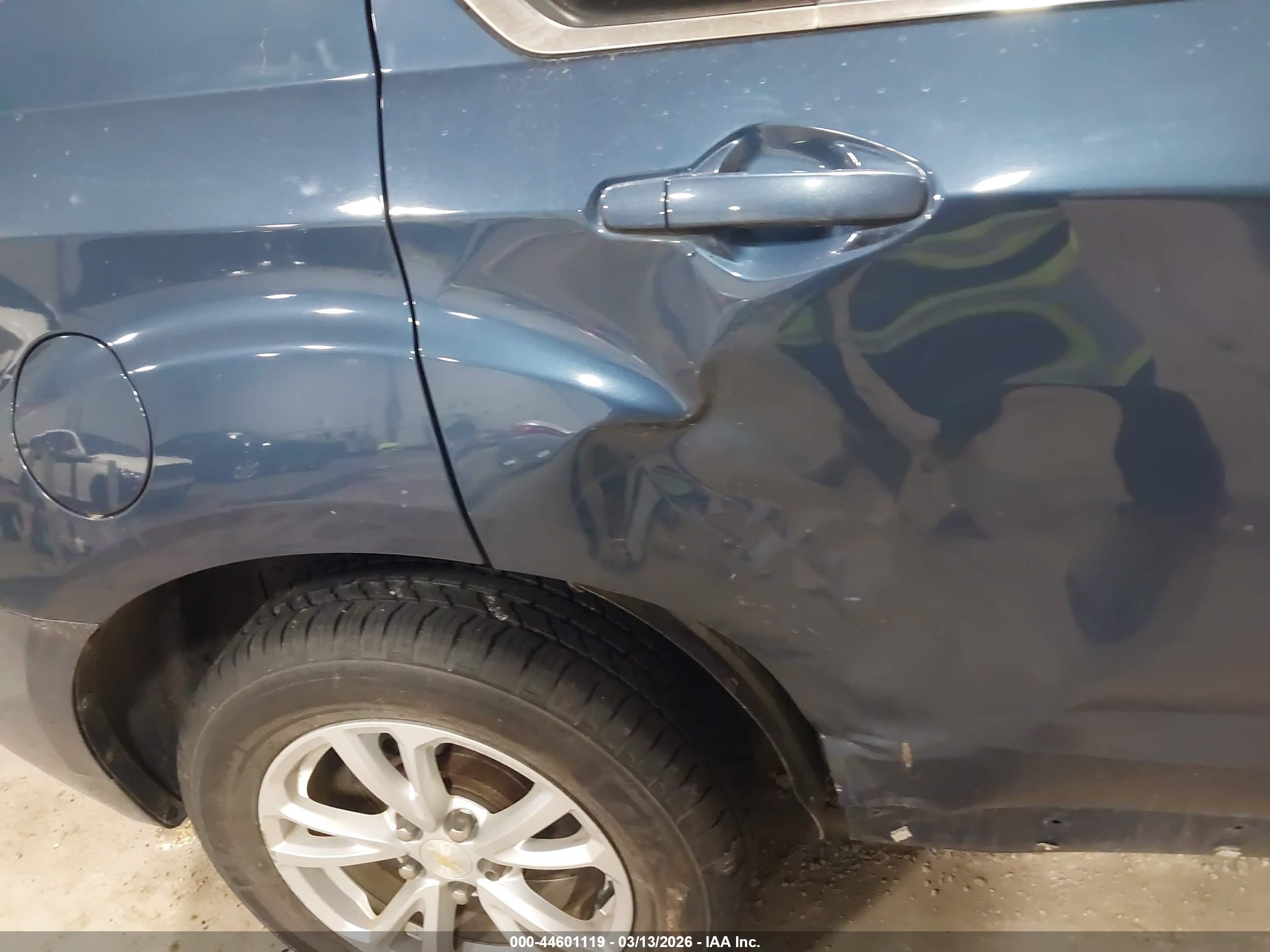 CHEVROLET EQUINOX image 6