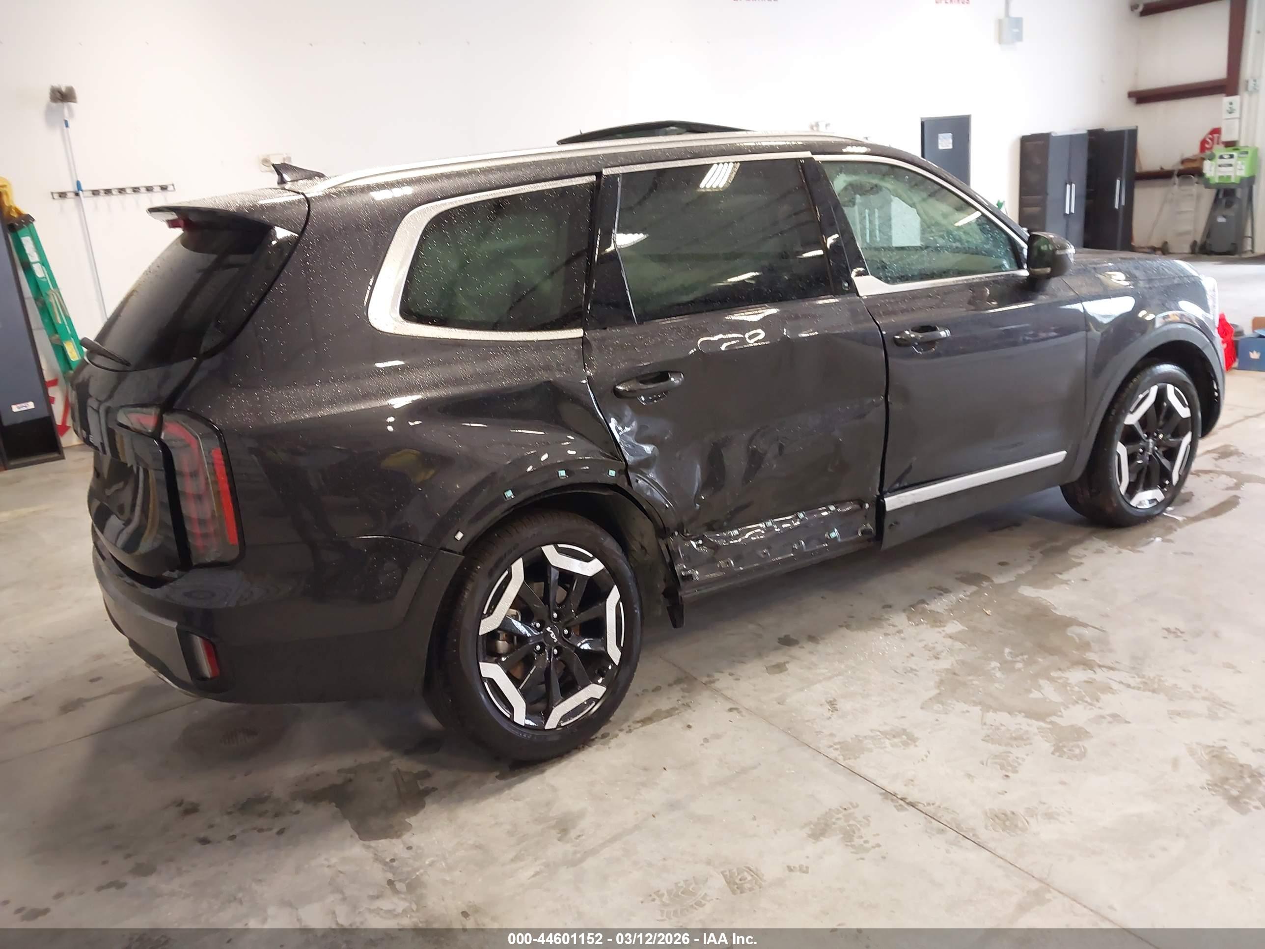 KIA TELLURIDE image 4