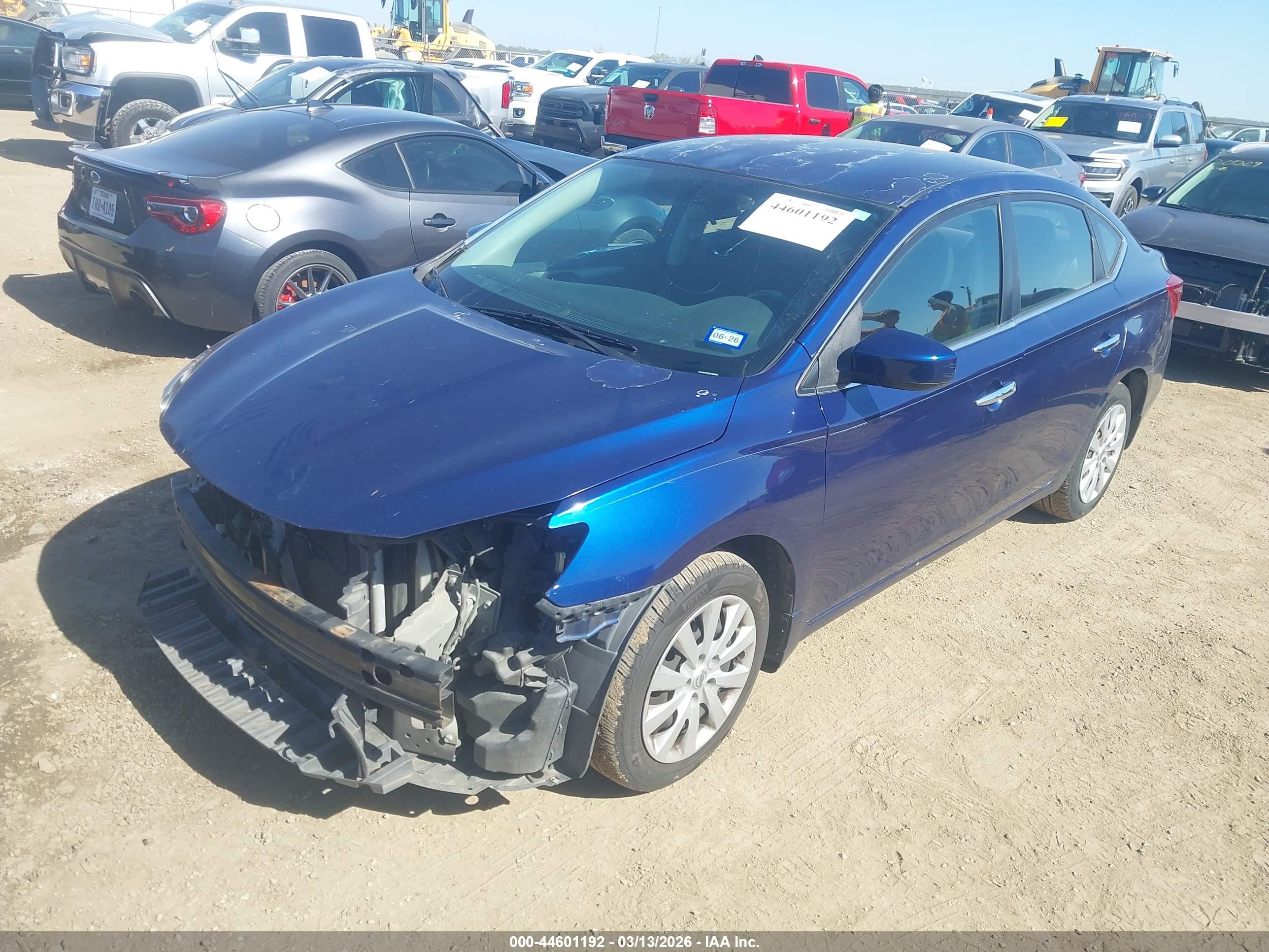 NISSAN SENTRA image 2