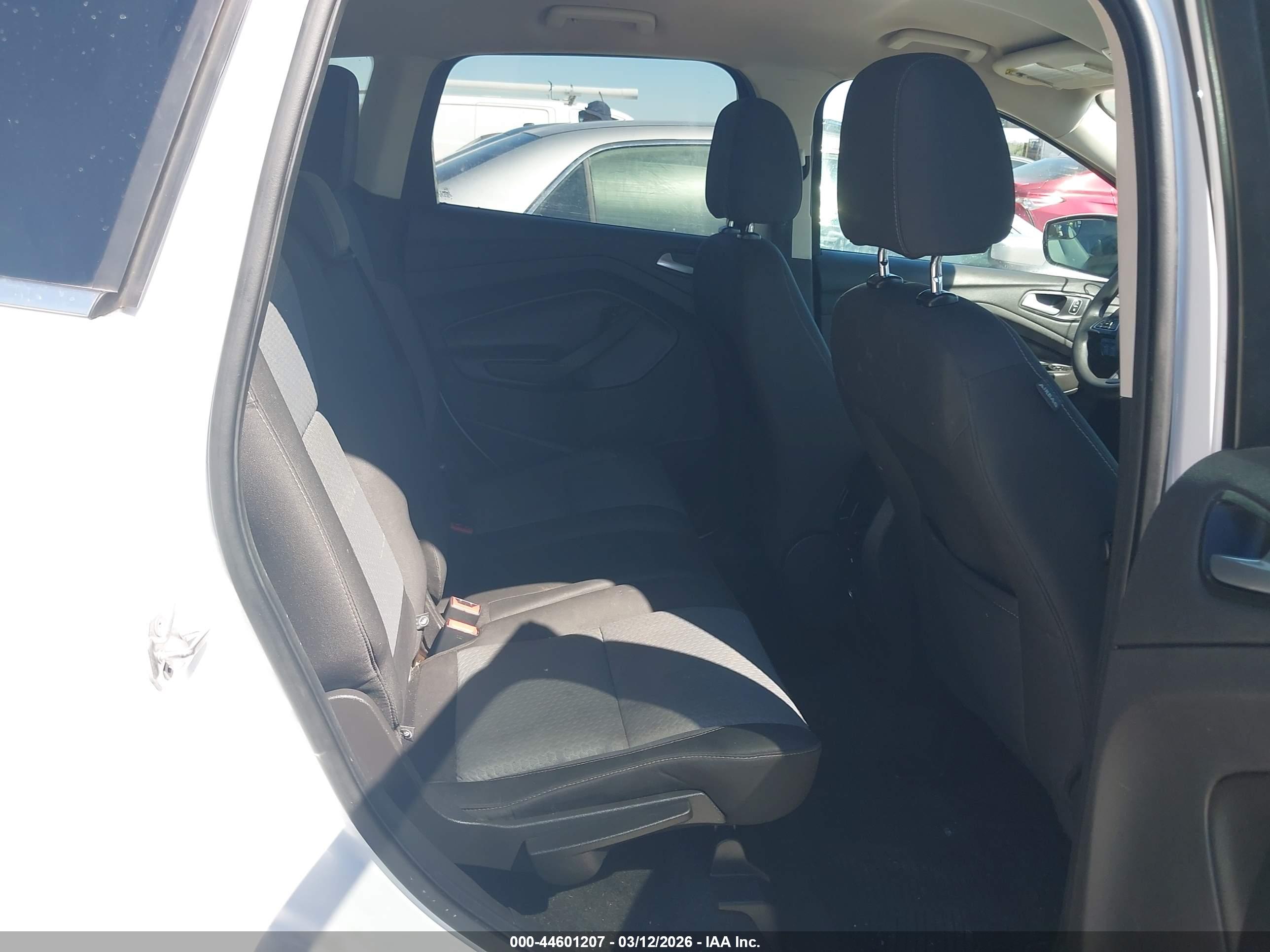 FORD ESCAPE image 8