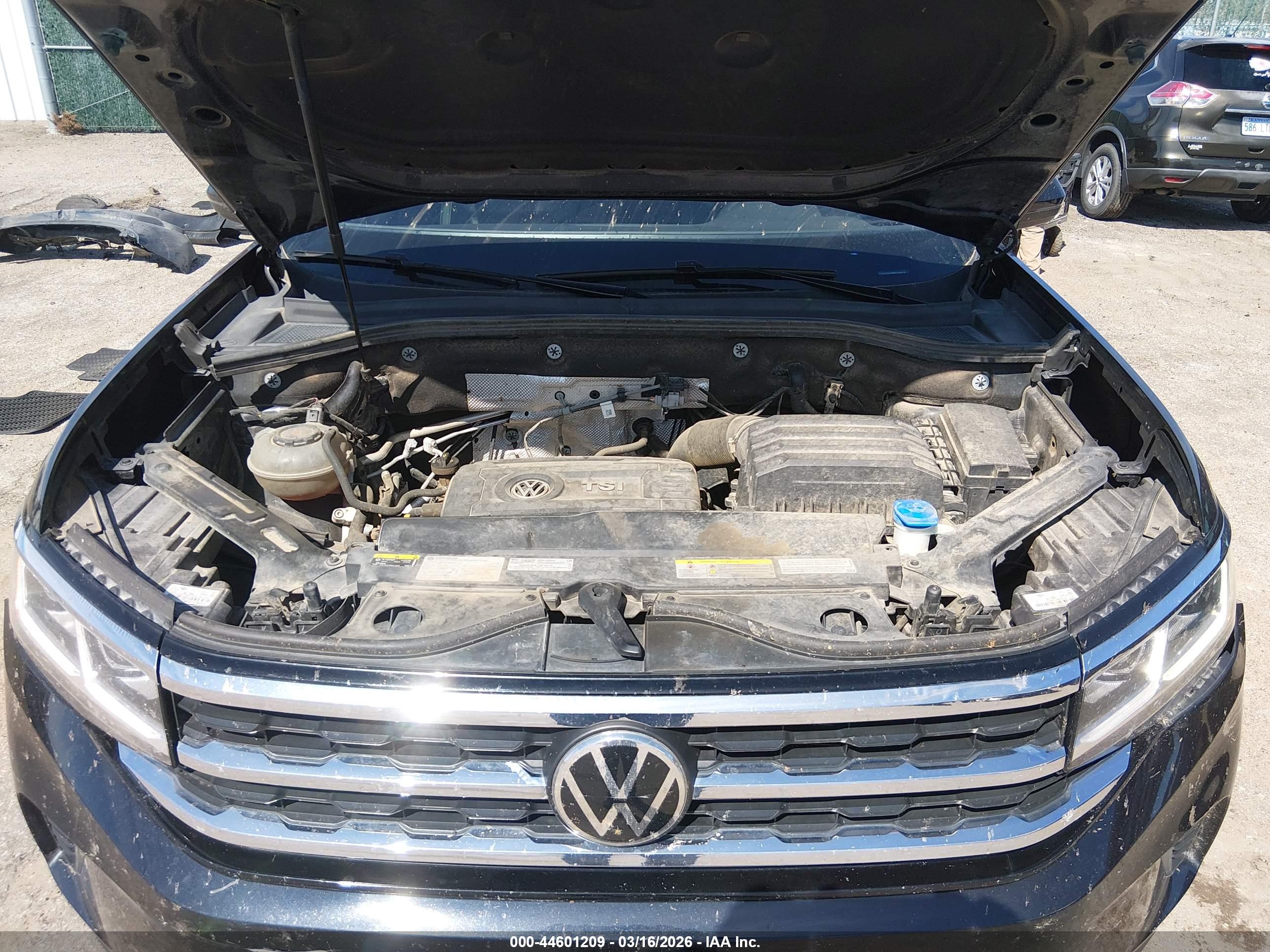 VOLKSWAGEN ATLAS image 10