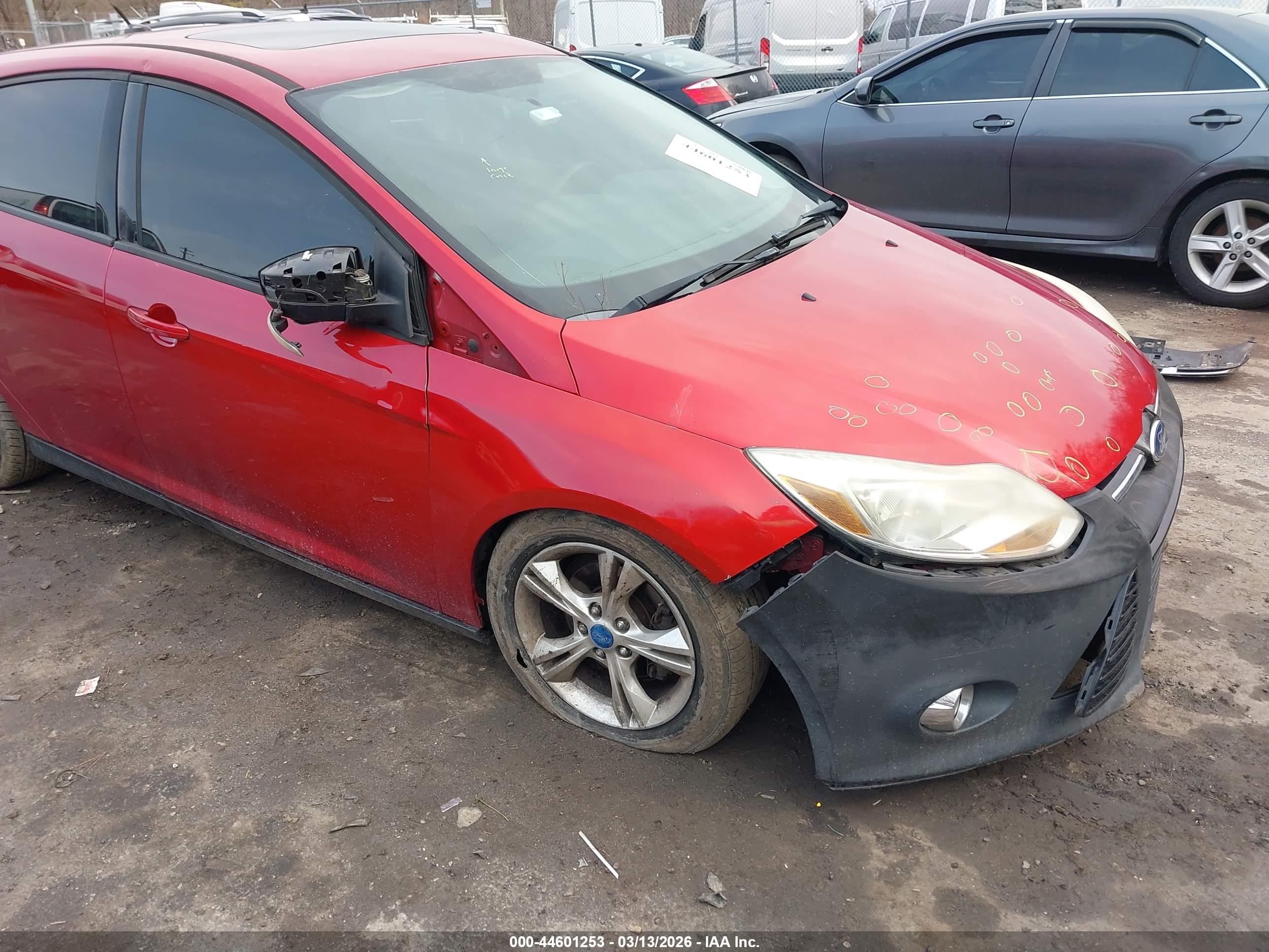FORD FOCUS image 6