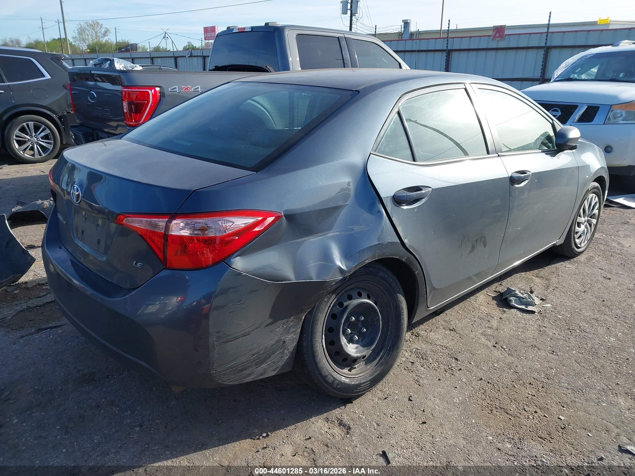 TOYOTA COROLLA image 4