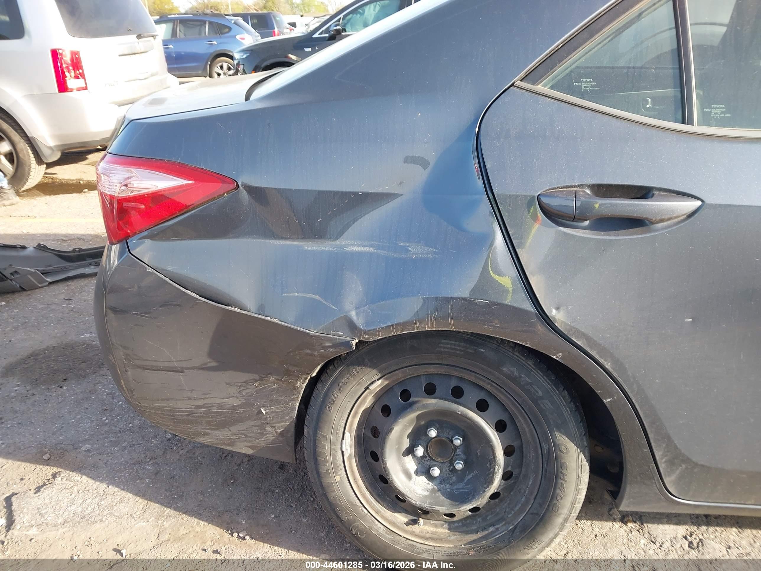 TOYOTA COROLLA image 6