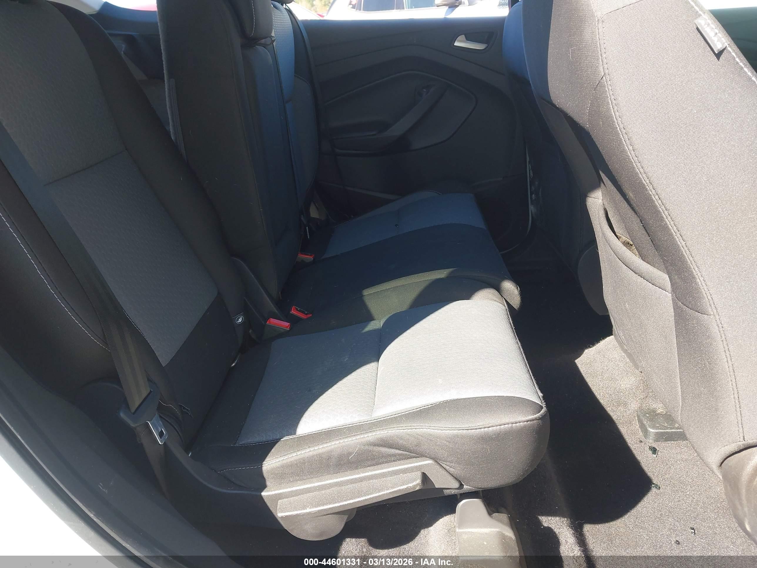 FORD ESCAPE image 8