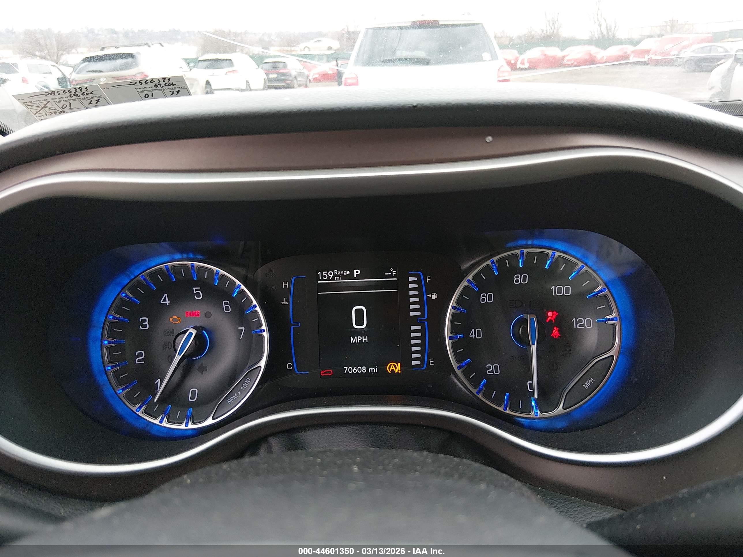 CHRYSLER VOYAGER image 7