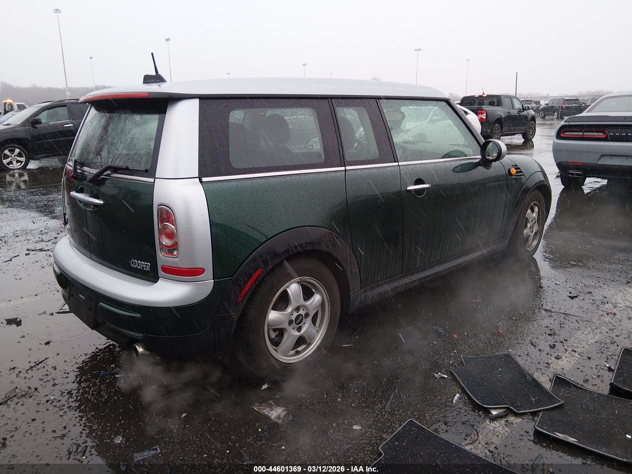 MINI COOPER image 4