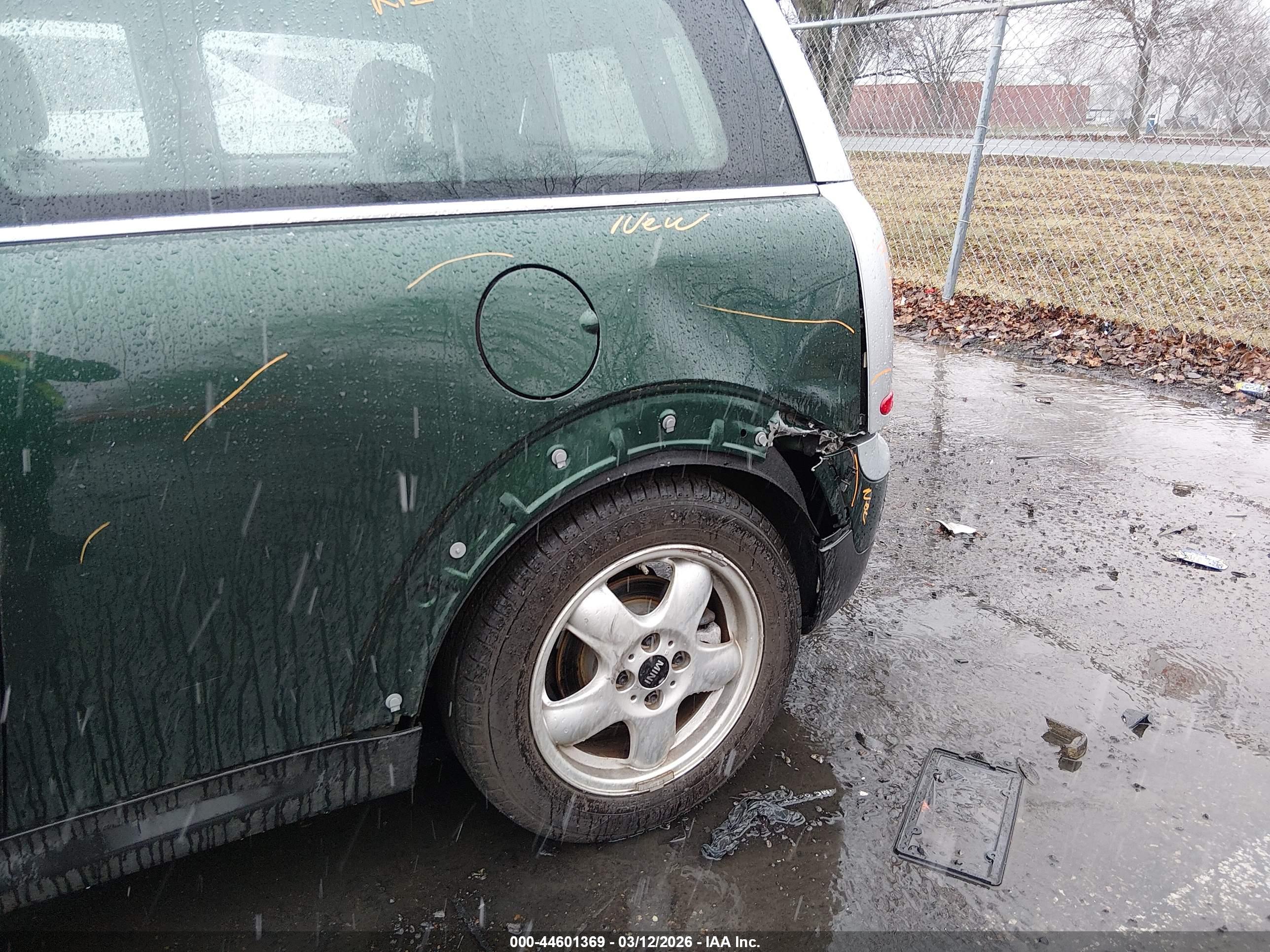 MINI COOPER image 6