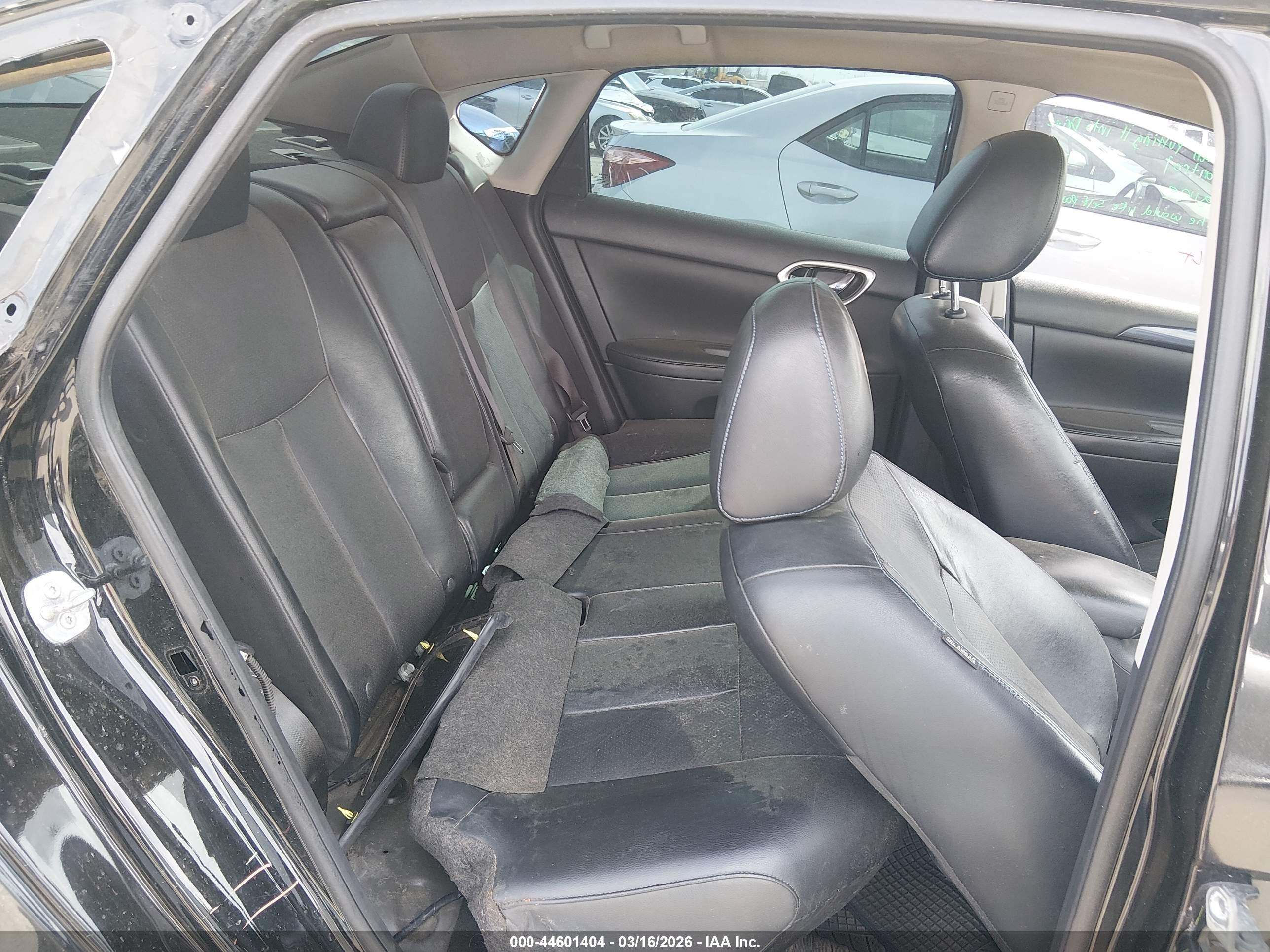 NISSAN SENTRA image 8