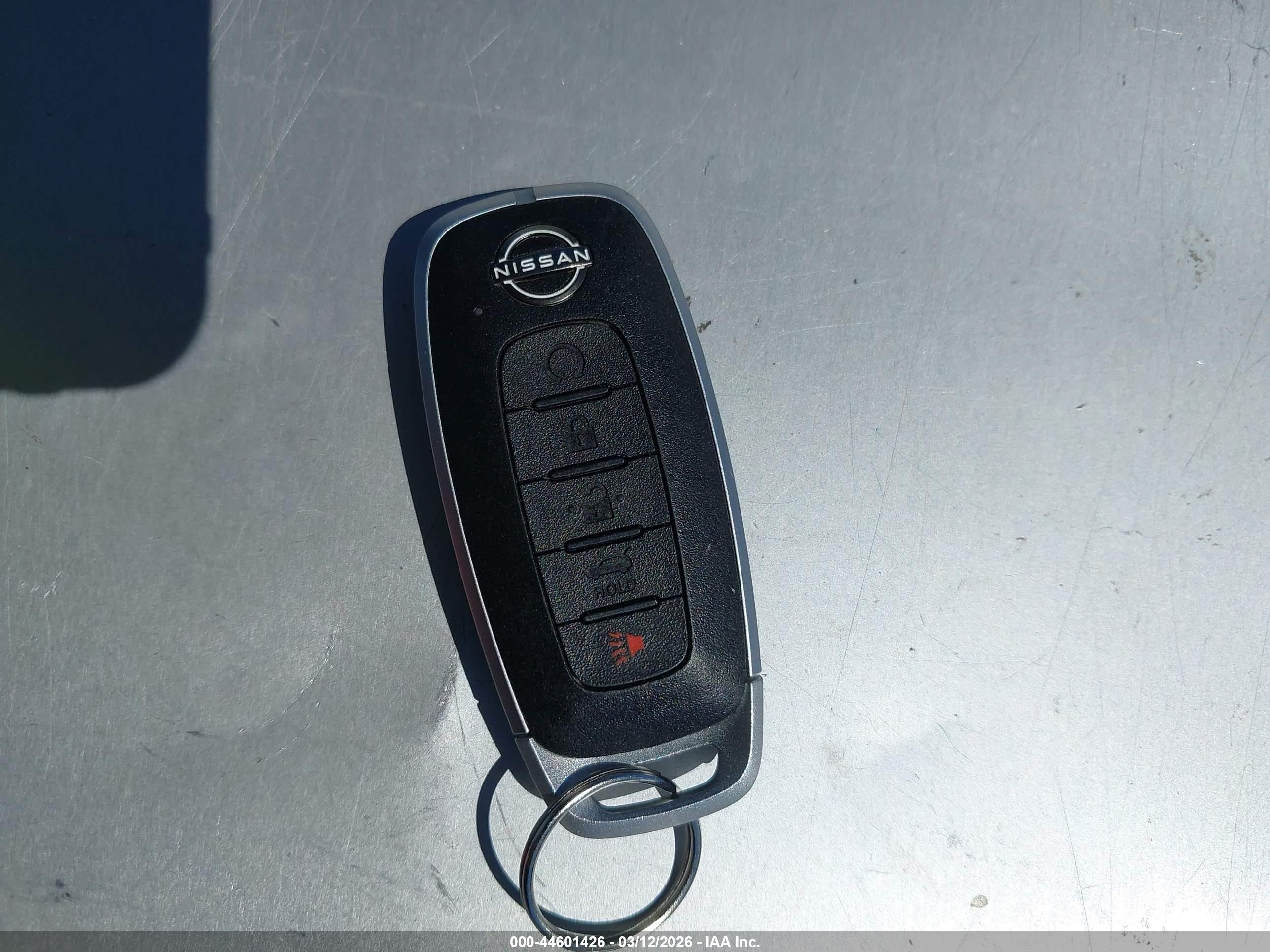 NISSAN ROGUE image 11