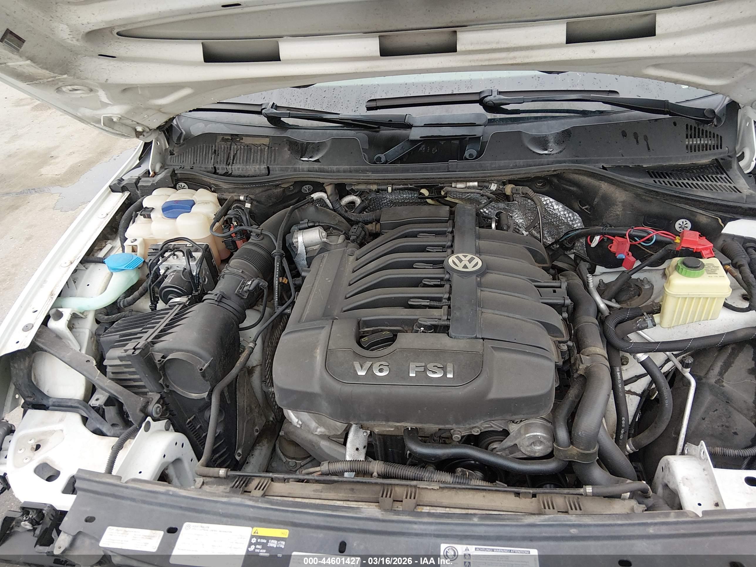 VOLKSWAGEN TOUAREG image 10