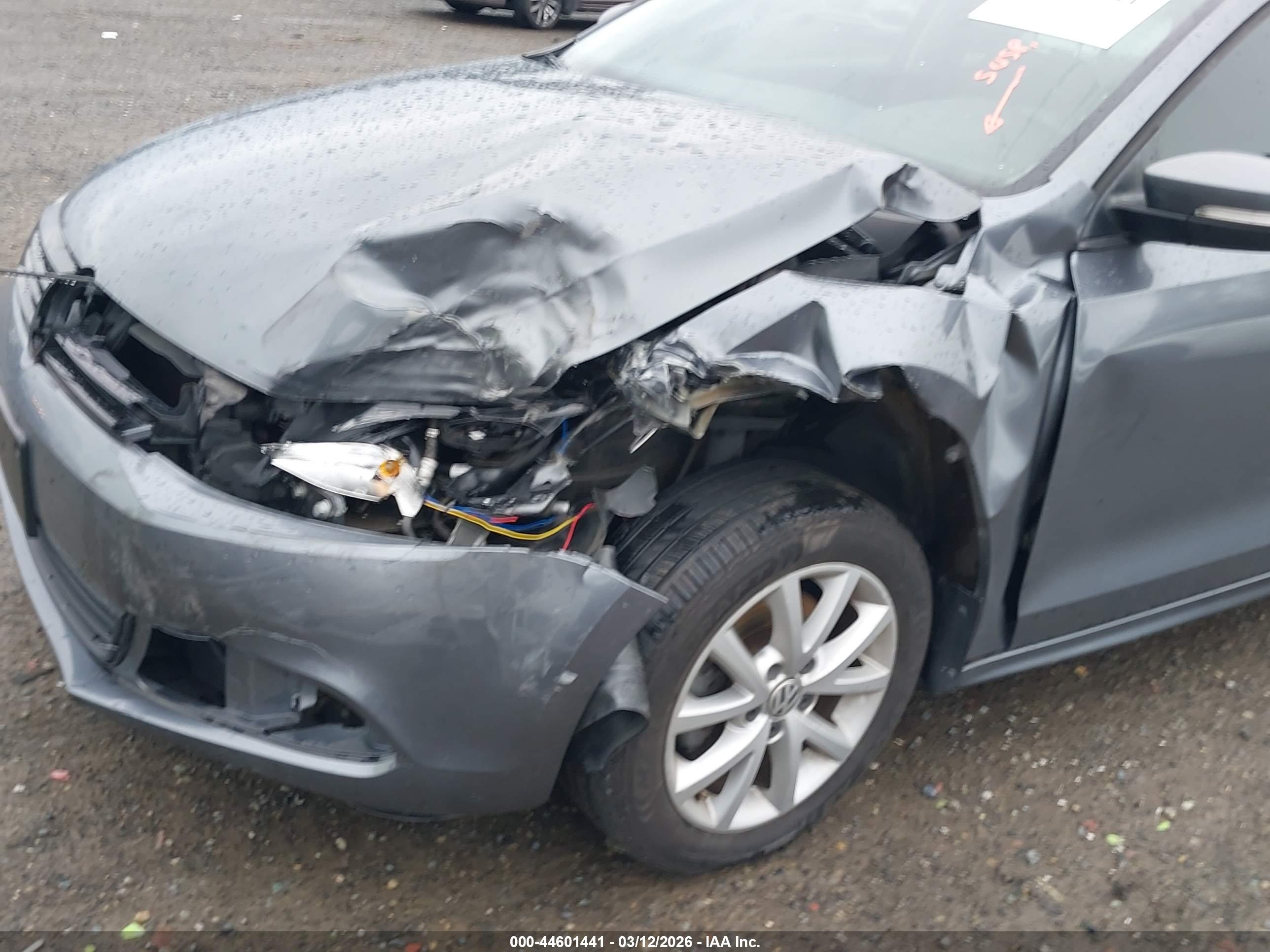 VOLKSWAGEN JETTA image 6