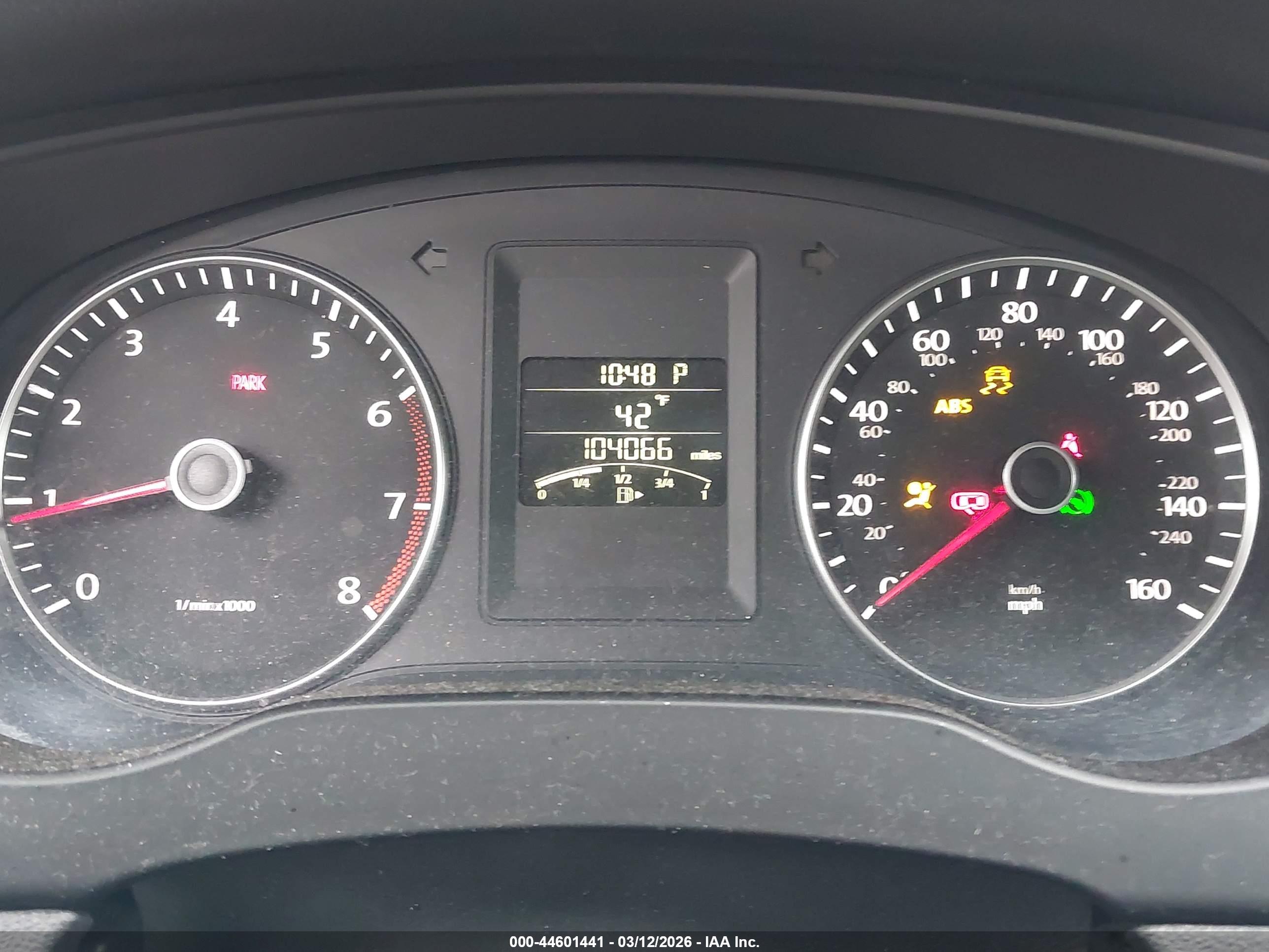 VOLKSWAGEN JETTA image 7