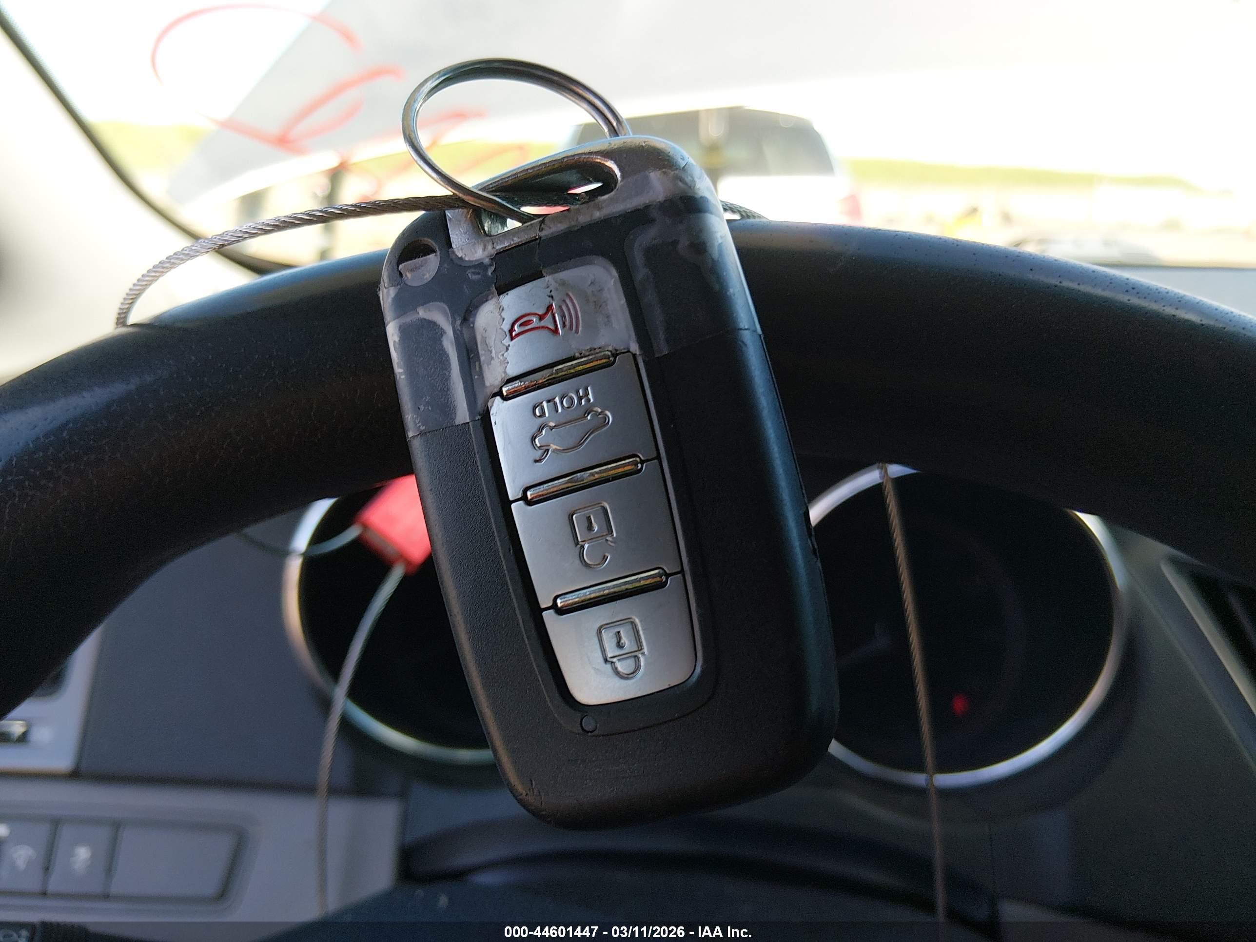 HYUNDAI SONATA image 11