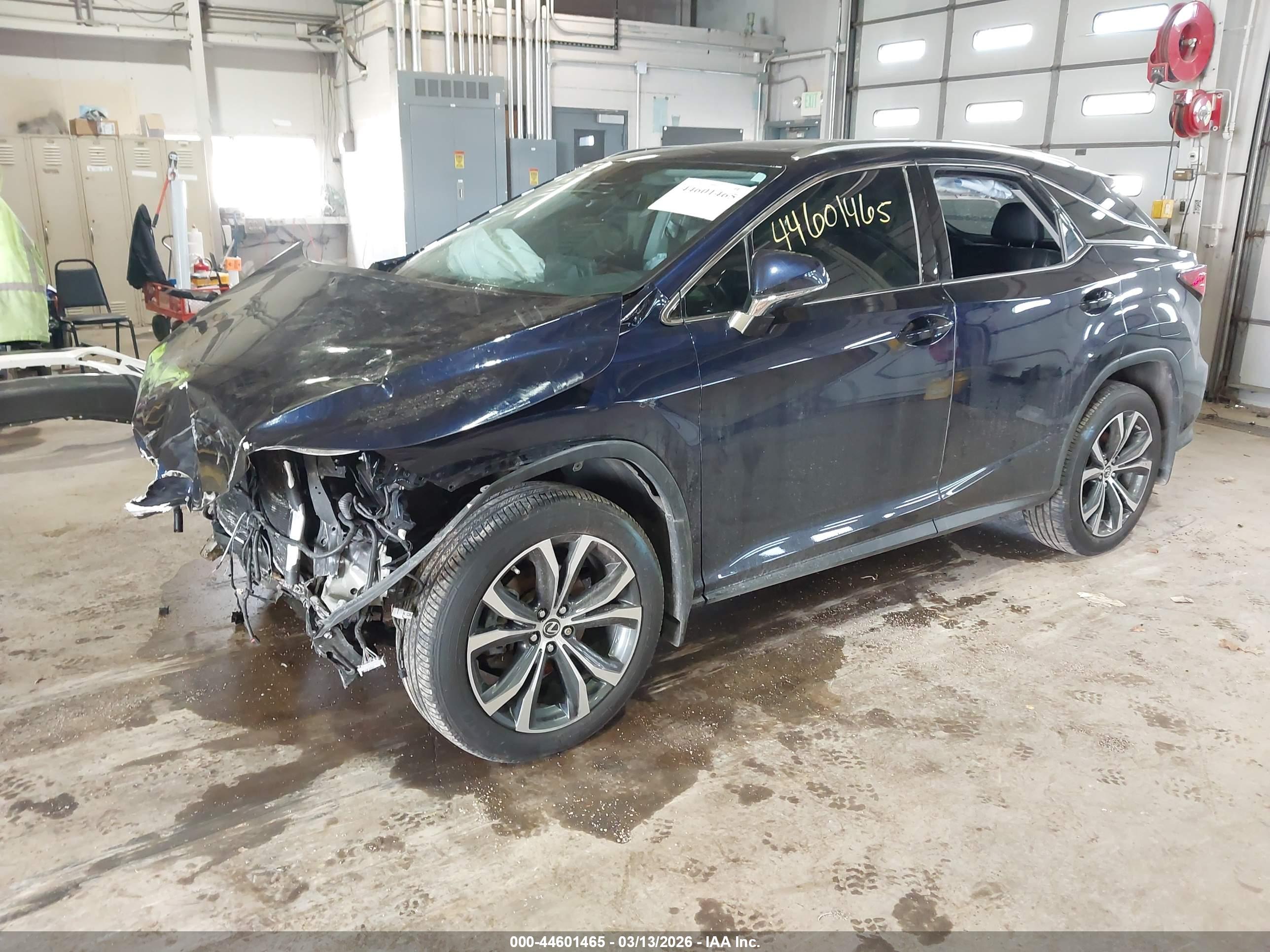 LEXUS RX image 2