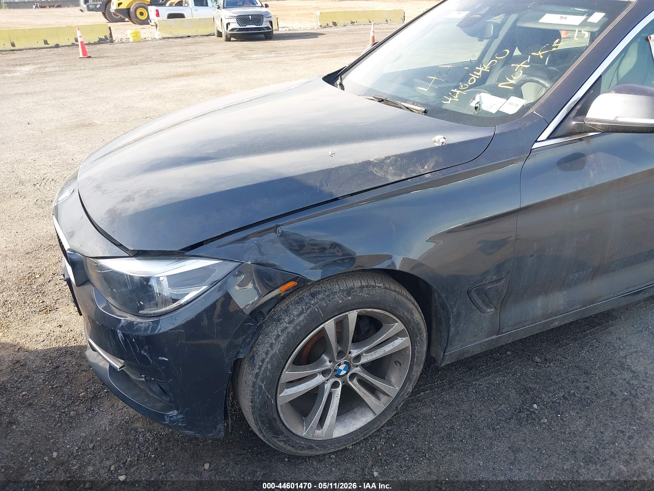 BMW 330I image 6