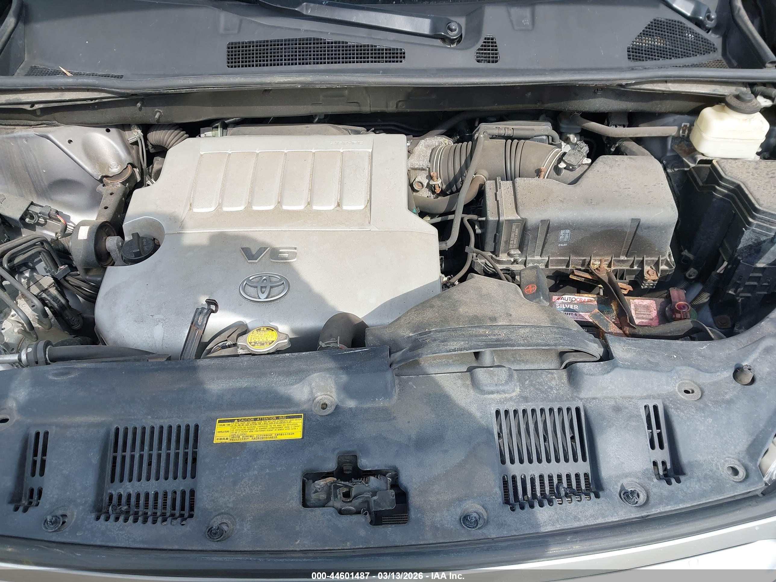TOYOTA HIGHLANDER image 10