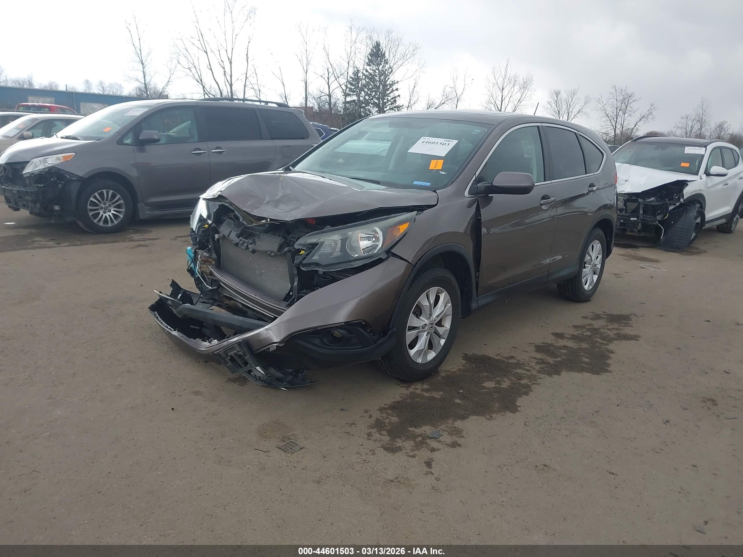 HONDA CR-V image 2