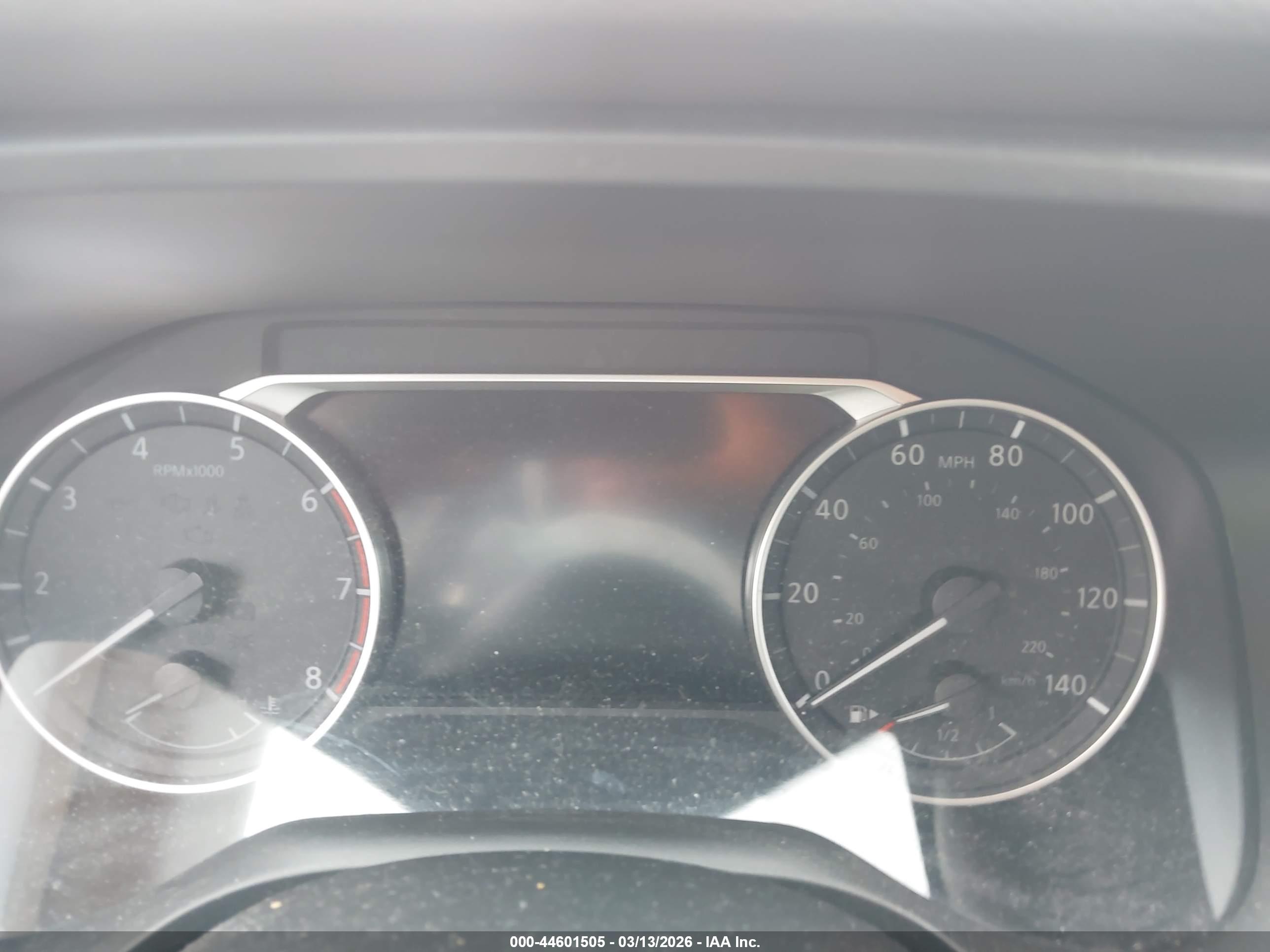 NISSAN ROGUE image 7