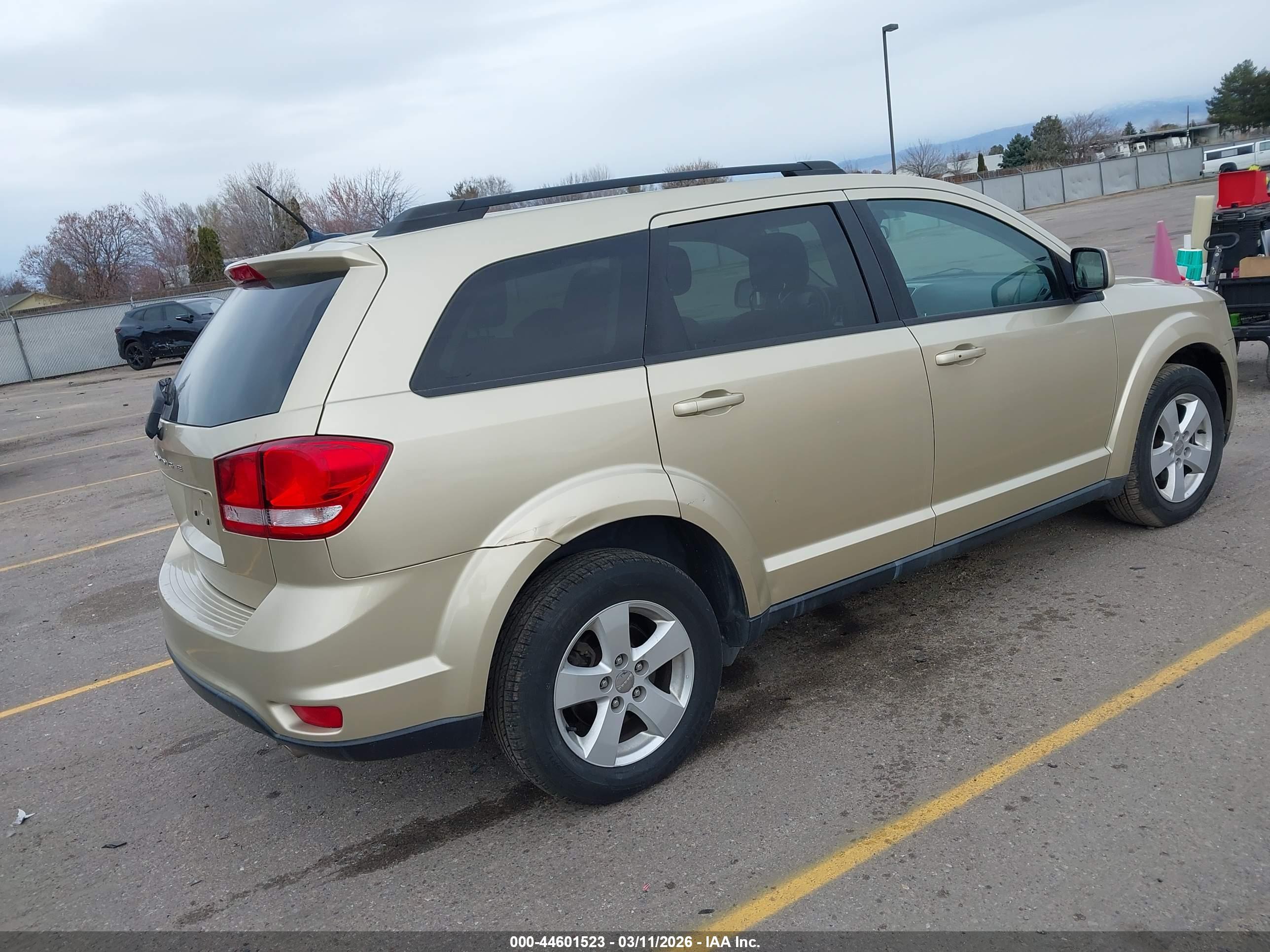 DODGE JOURNEY image 4
