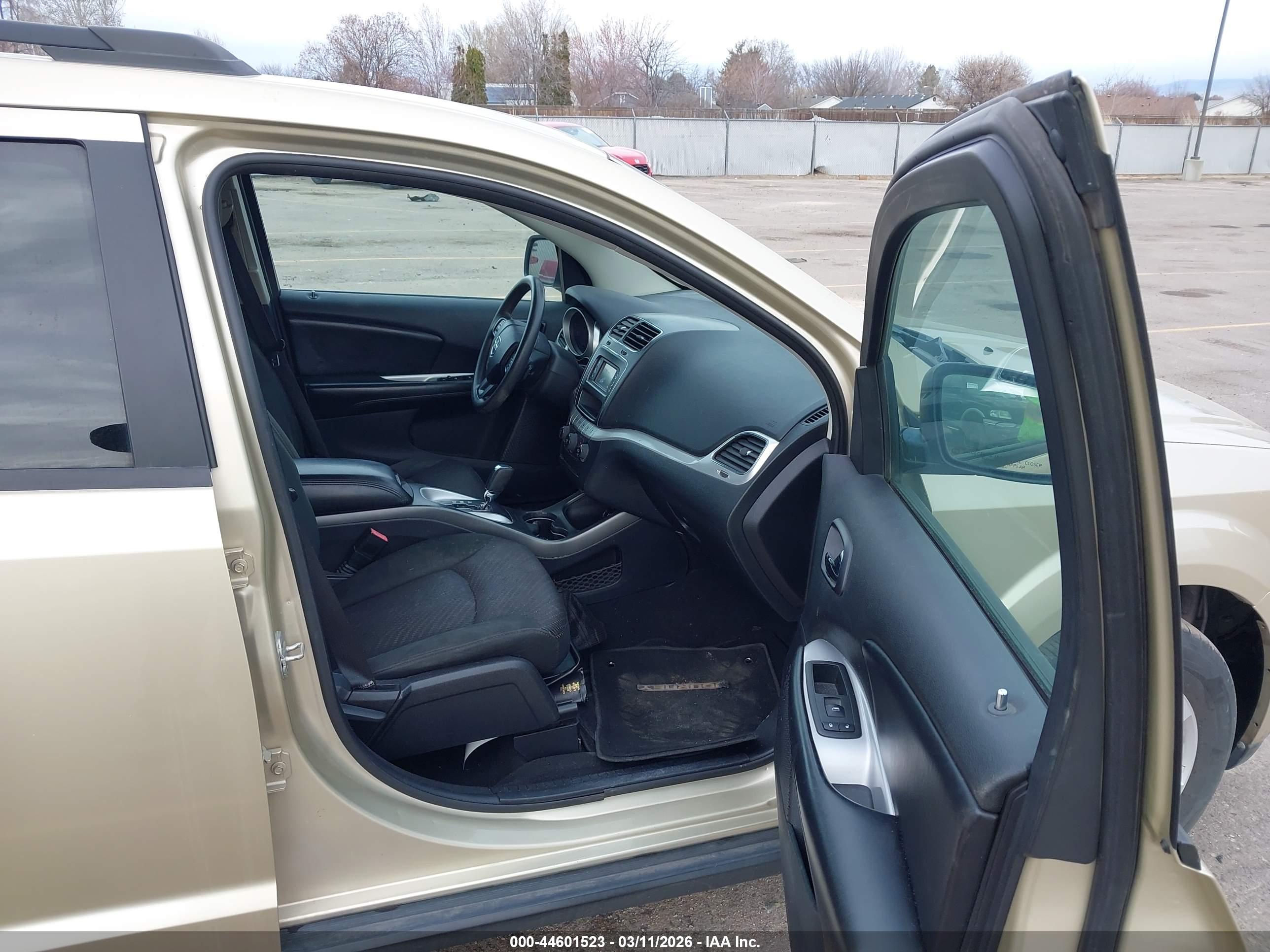 DODGE JOURNEY image 5