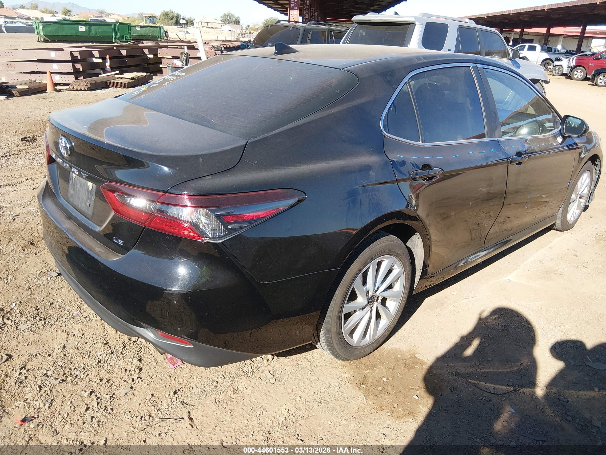 TOYOTA CAMRY image 4