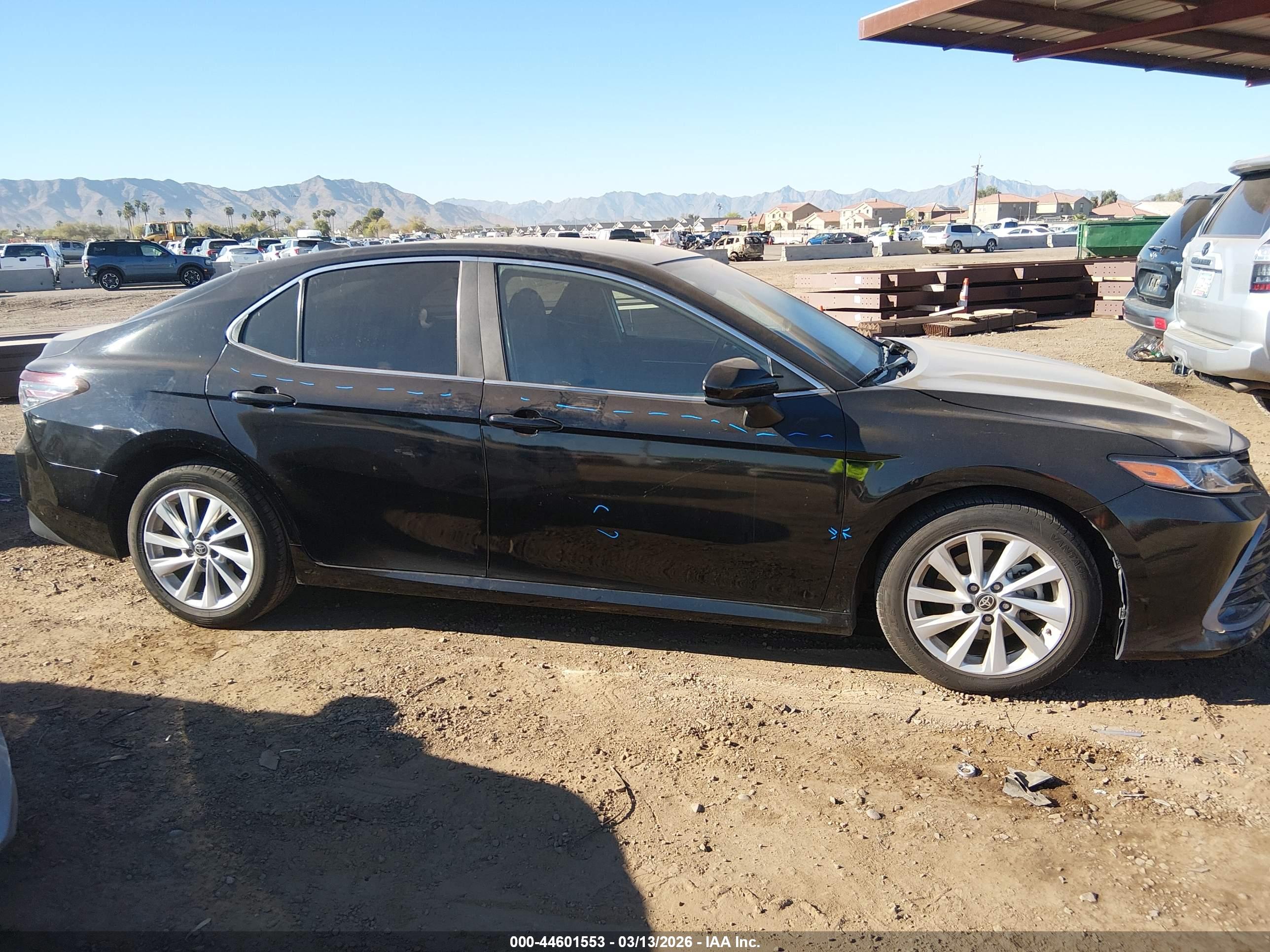 TOYOTA CAMRY image 6