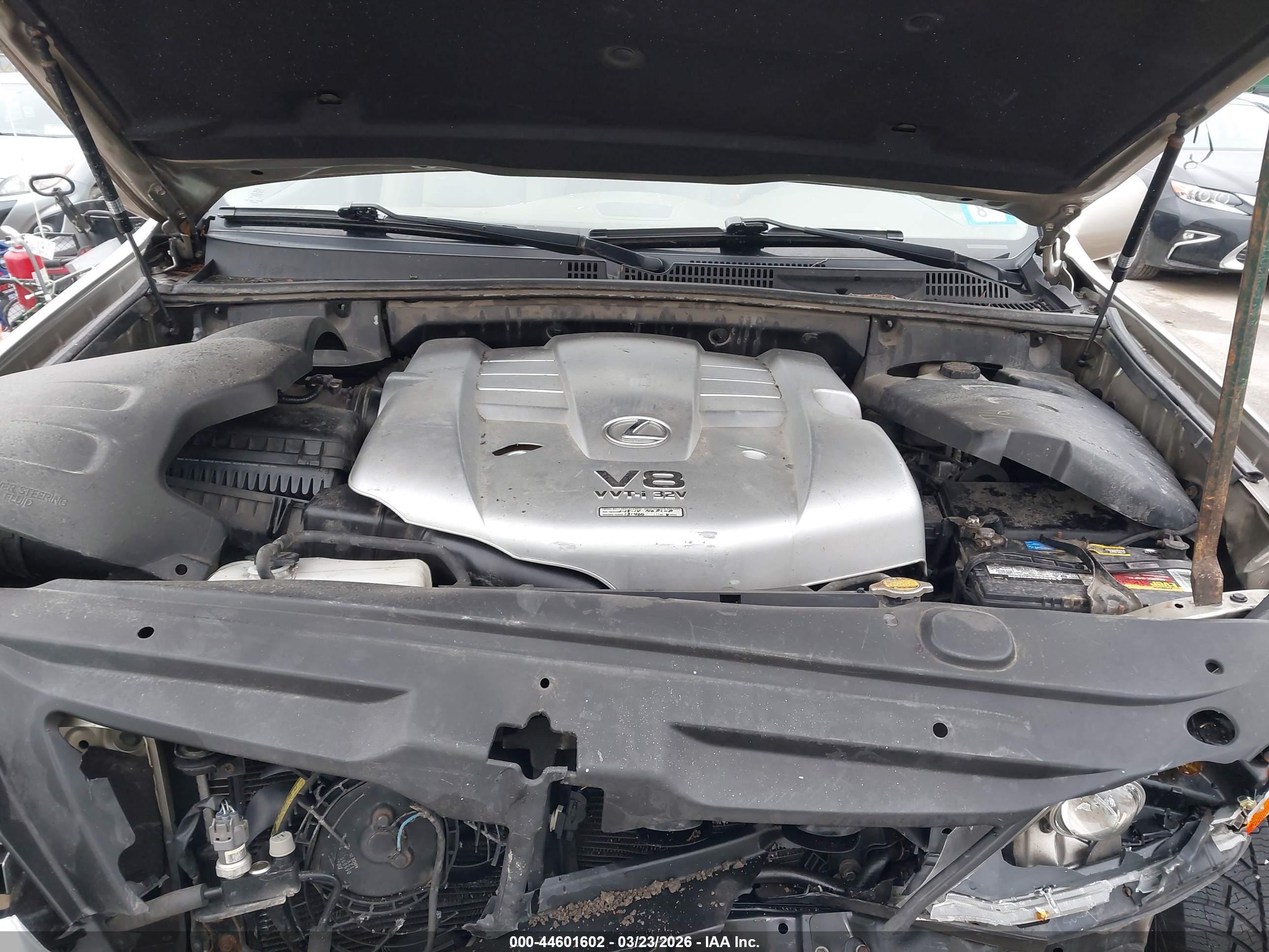 LEXUS GX image 10