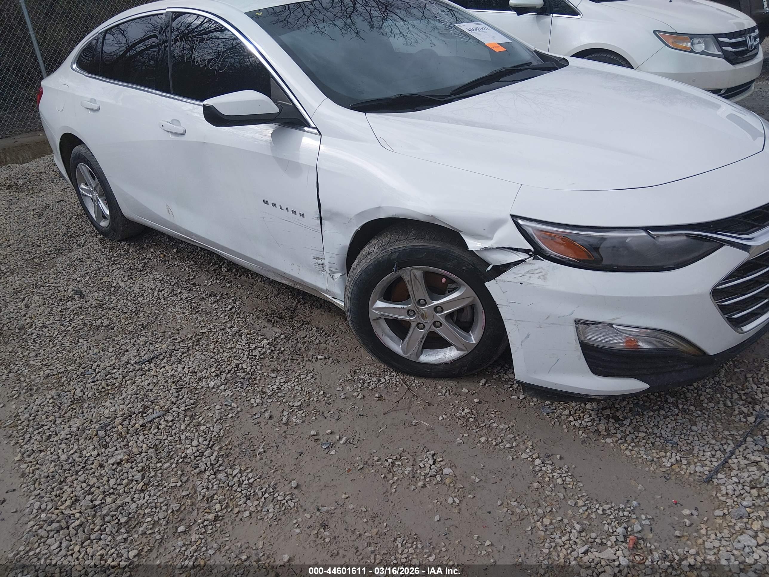 CHEVROLET MALIBU image 6
