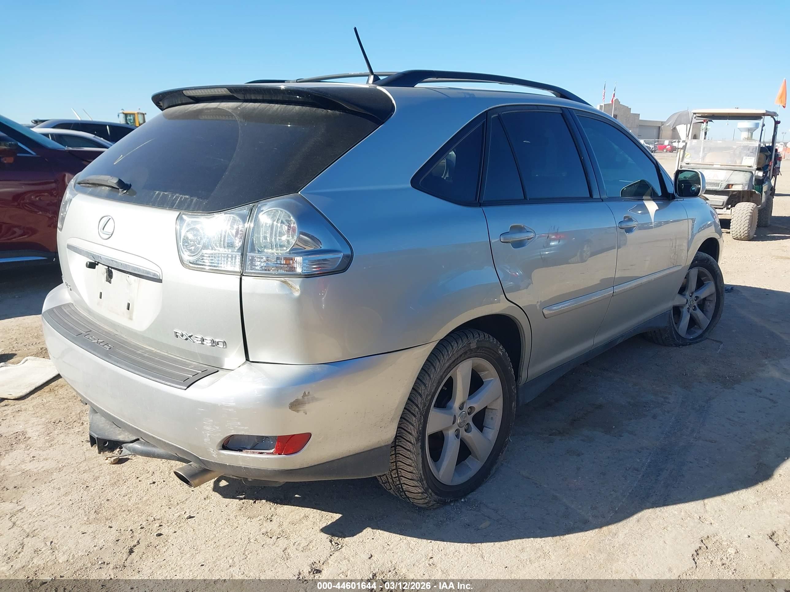 LEXUS RX image 4