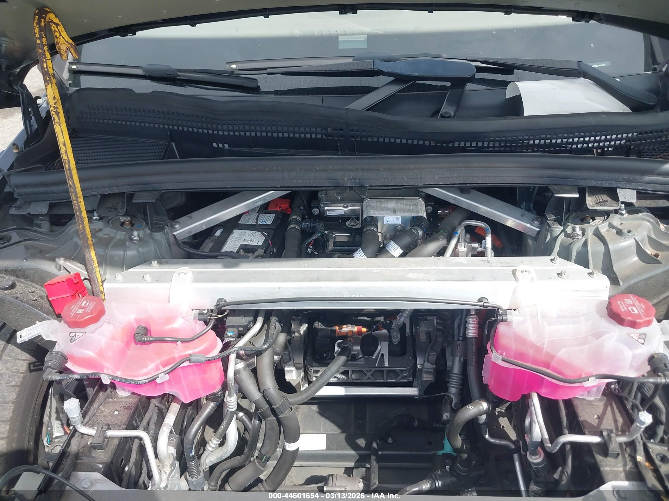 MERCEDES-BENZ EQE image 10