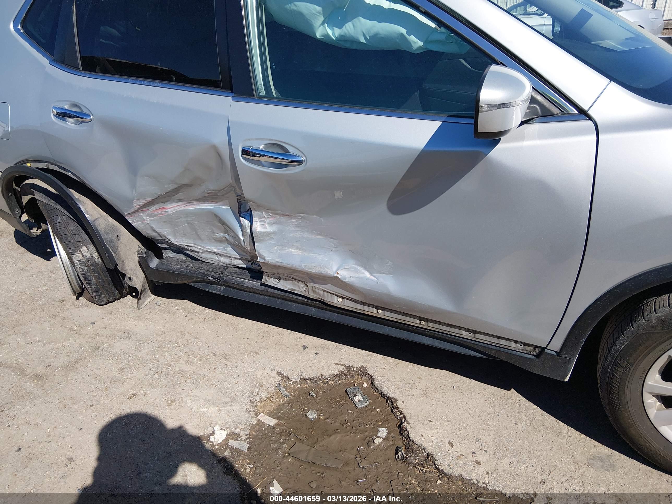 NISSAN ROGUE image 6