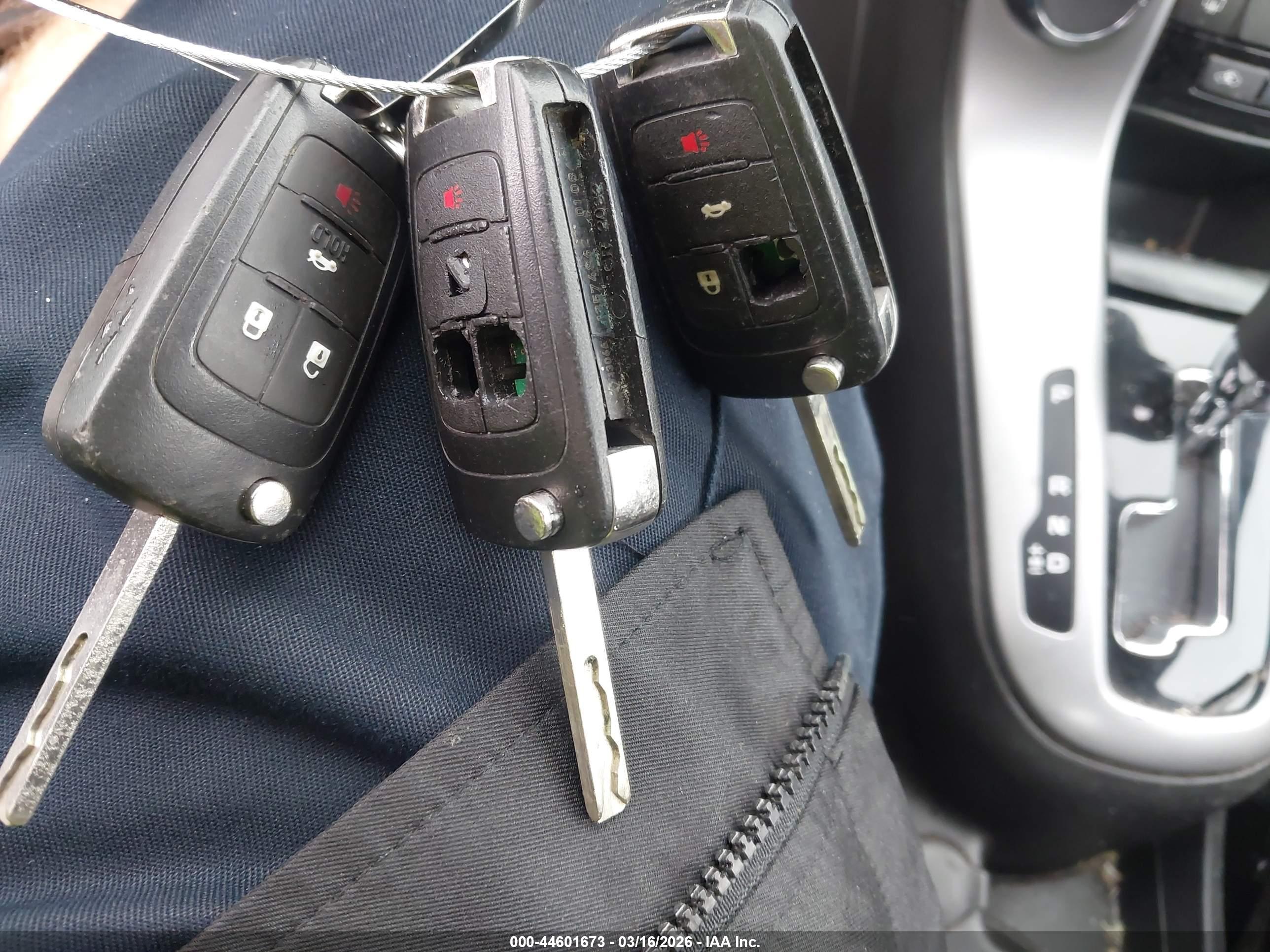 CHEVROLET CRUZE image 11