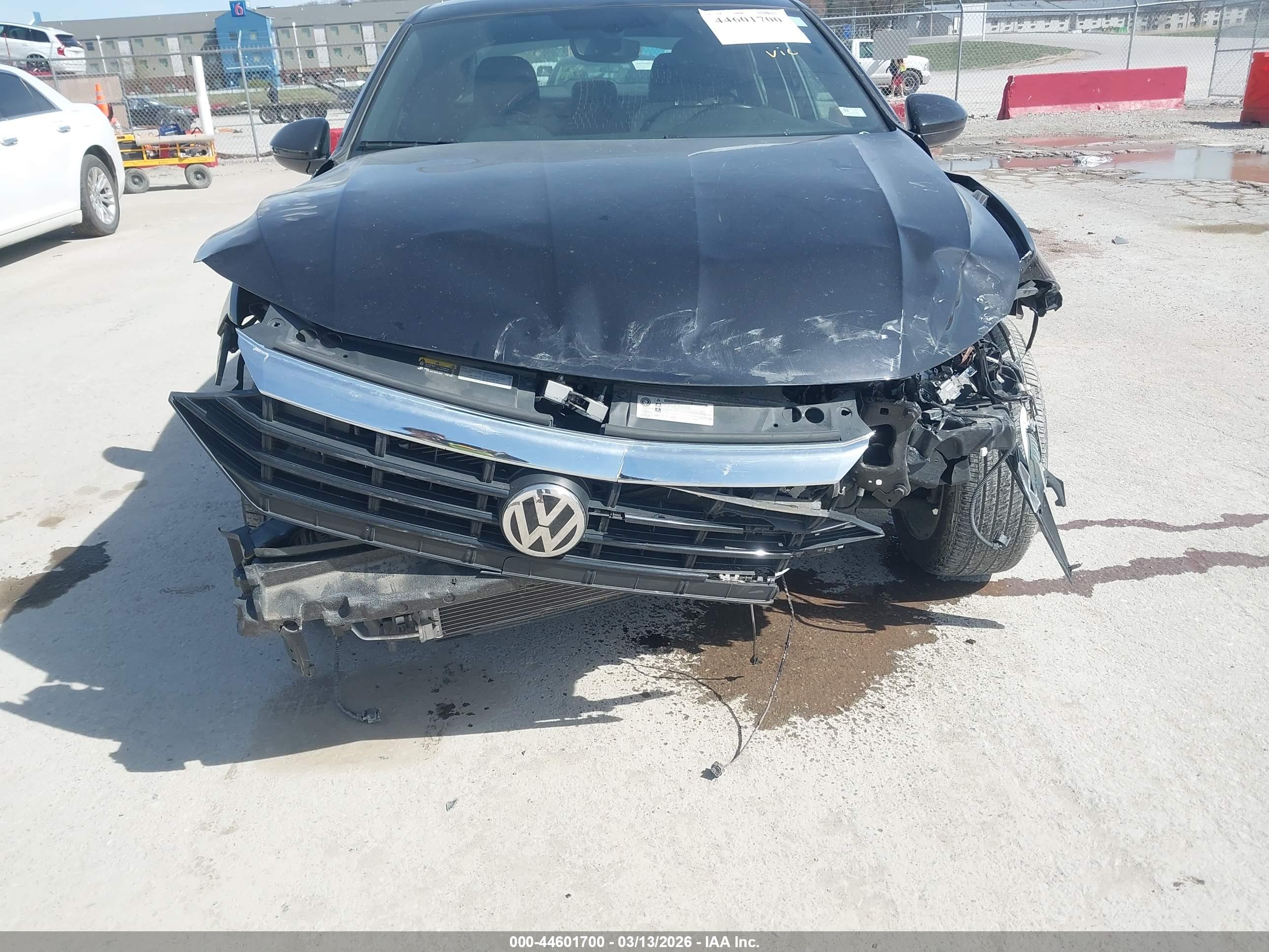 VOLKSWAGEN JETTA image 6