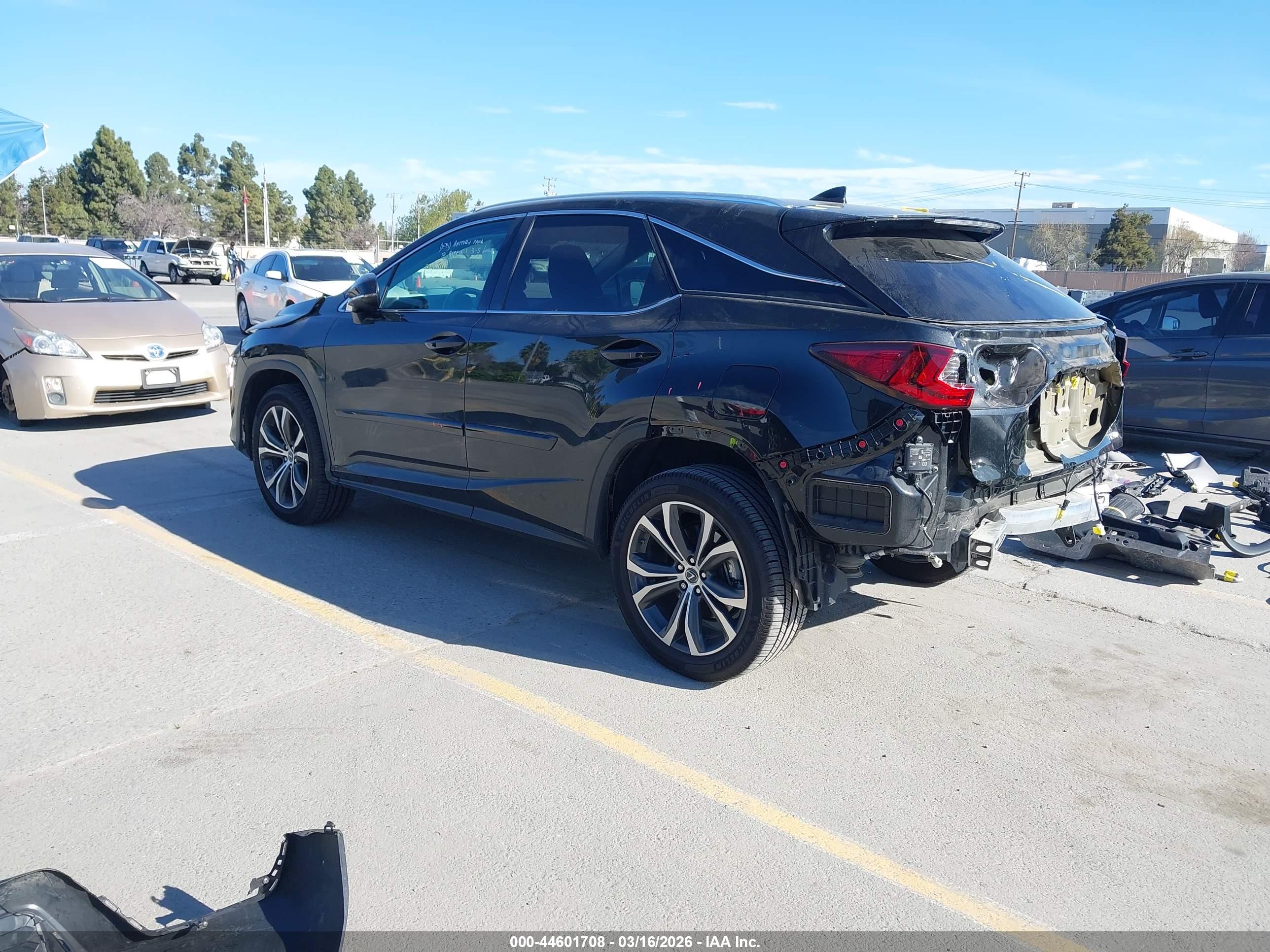 LEXUS RX image 3