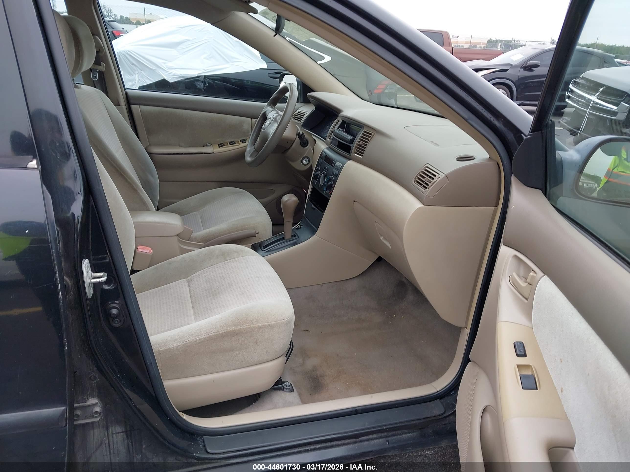 TOYOTA COROLLA image 5