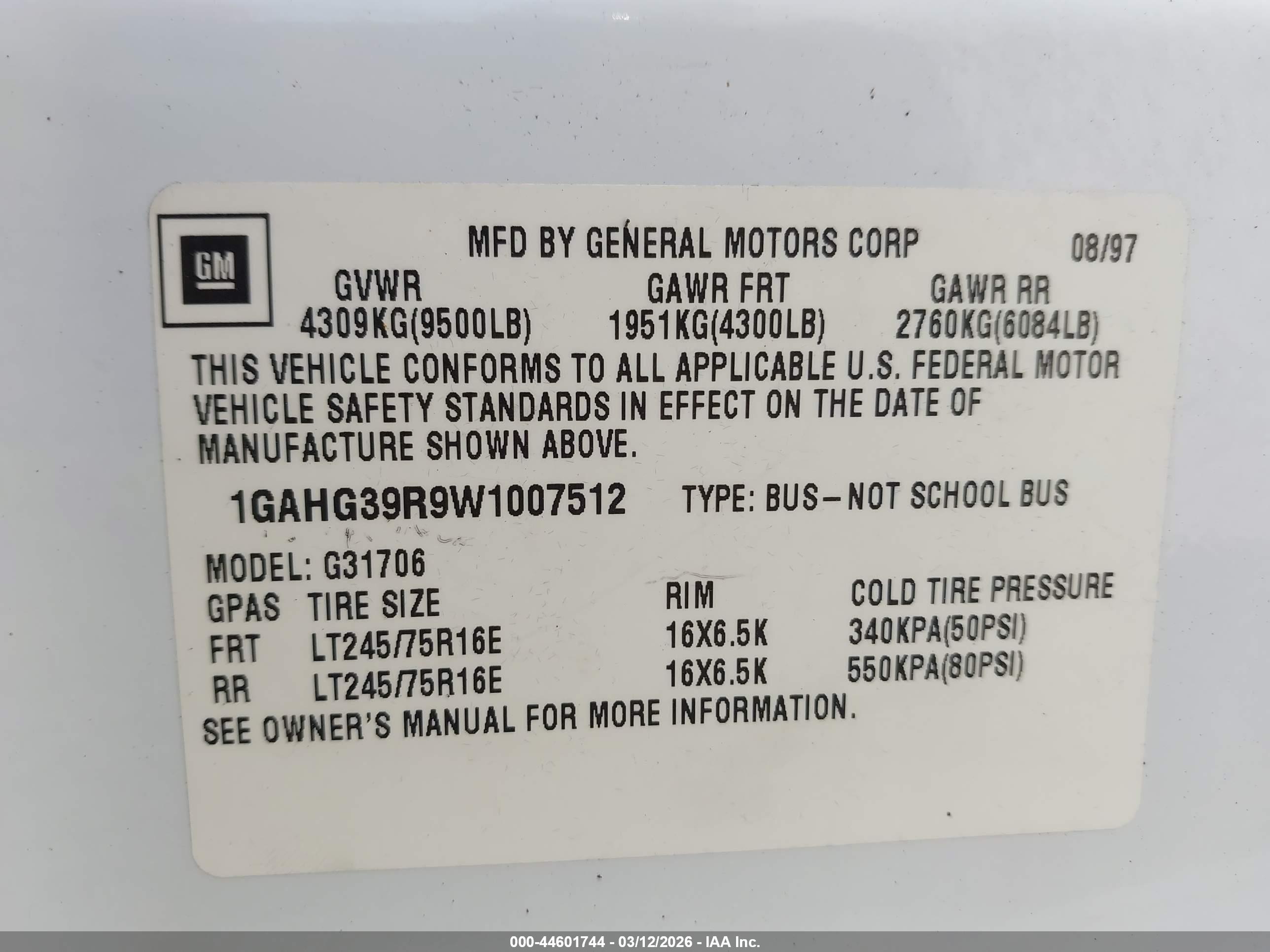 CHEVROLET EXPRESS image 9