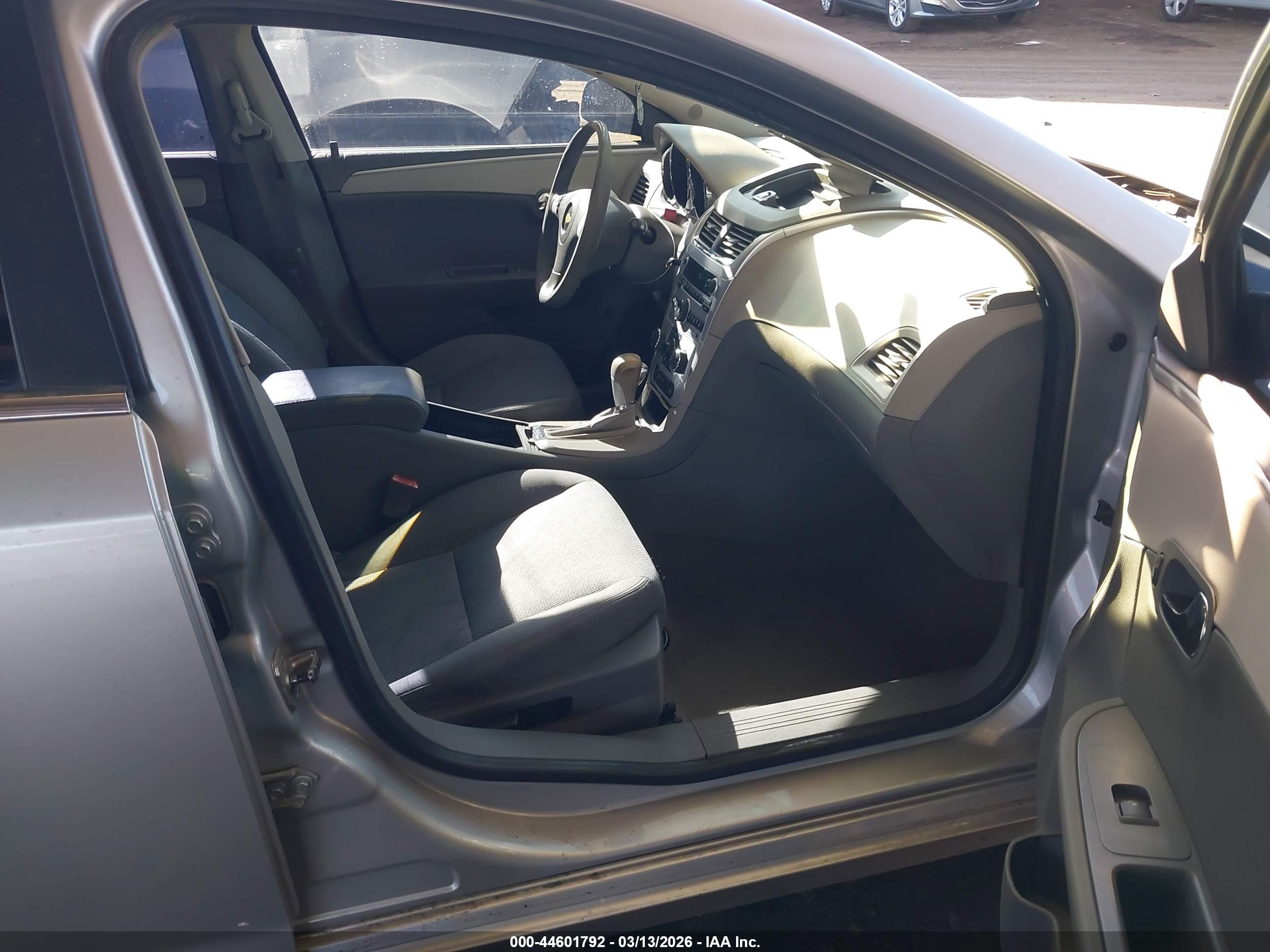 CHEVROLET MALIBU image 5