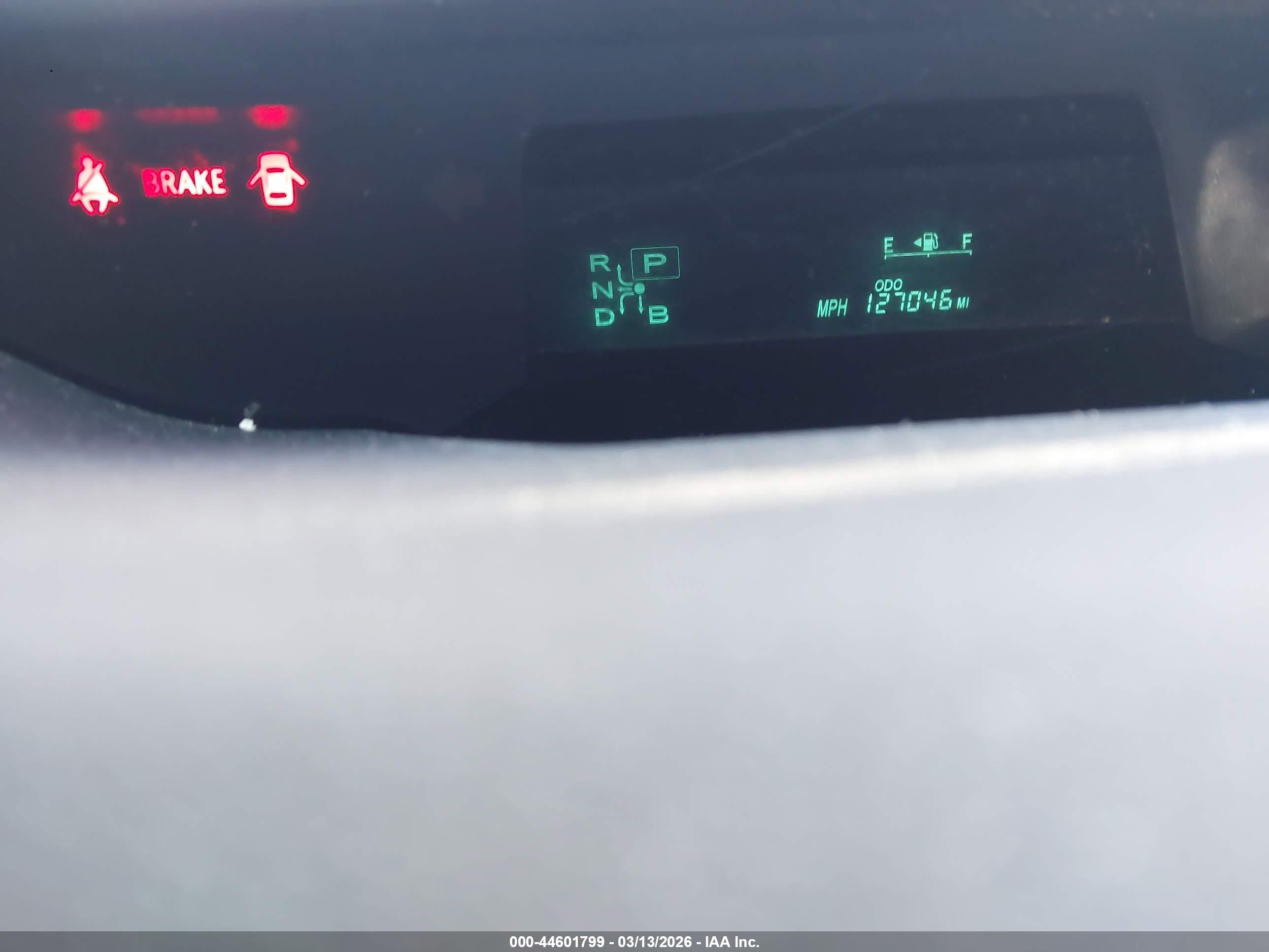TOYOTA PRIUS image 7