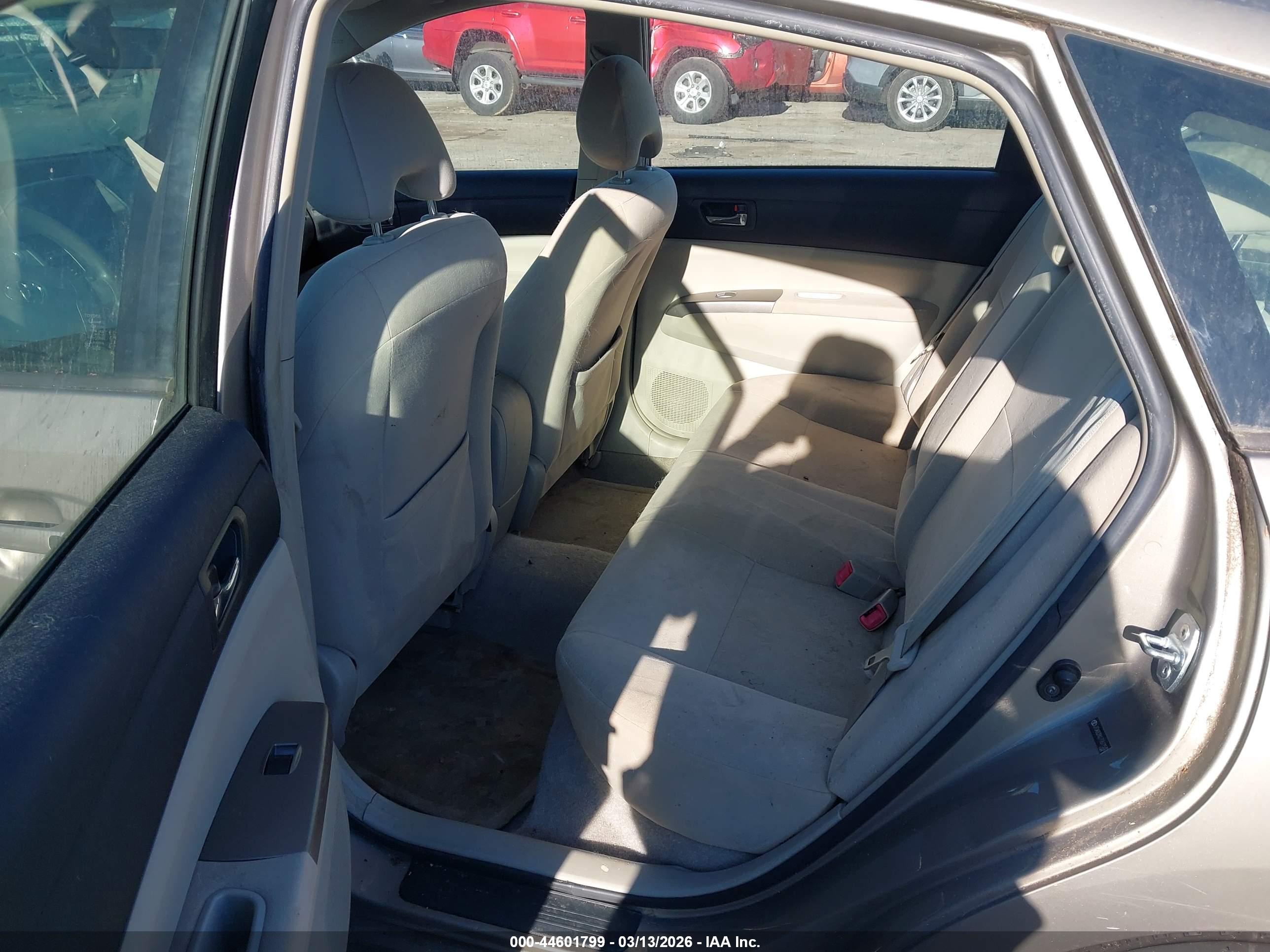 TOYOTA PRIUS image 8