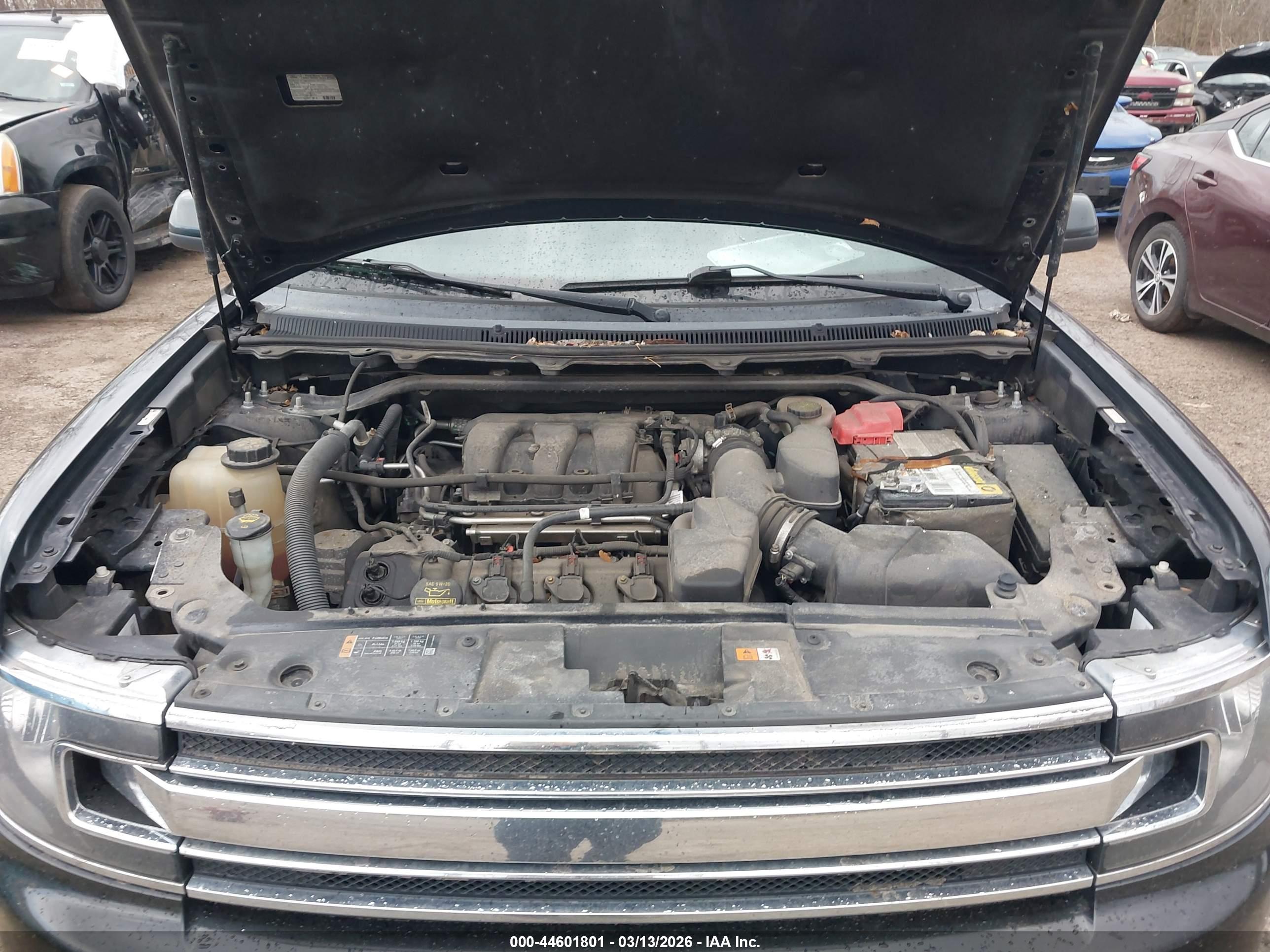FORD FLEX image 10