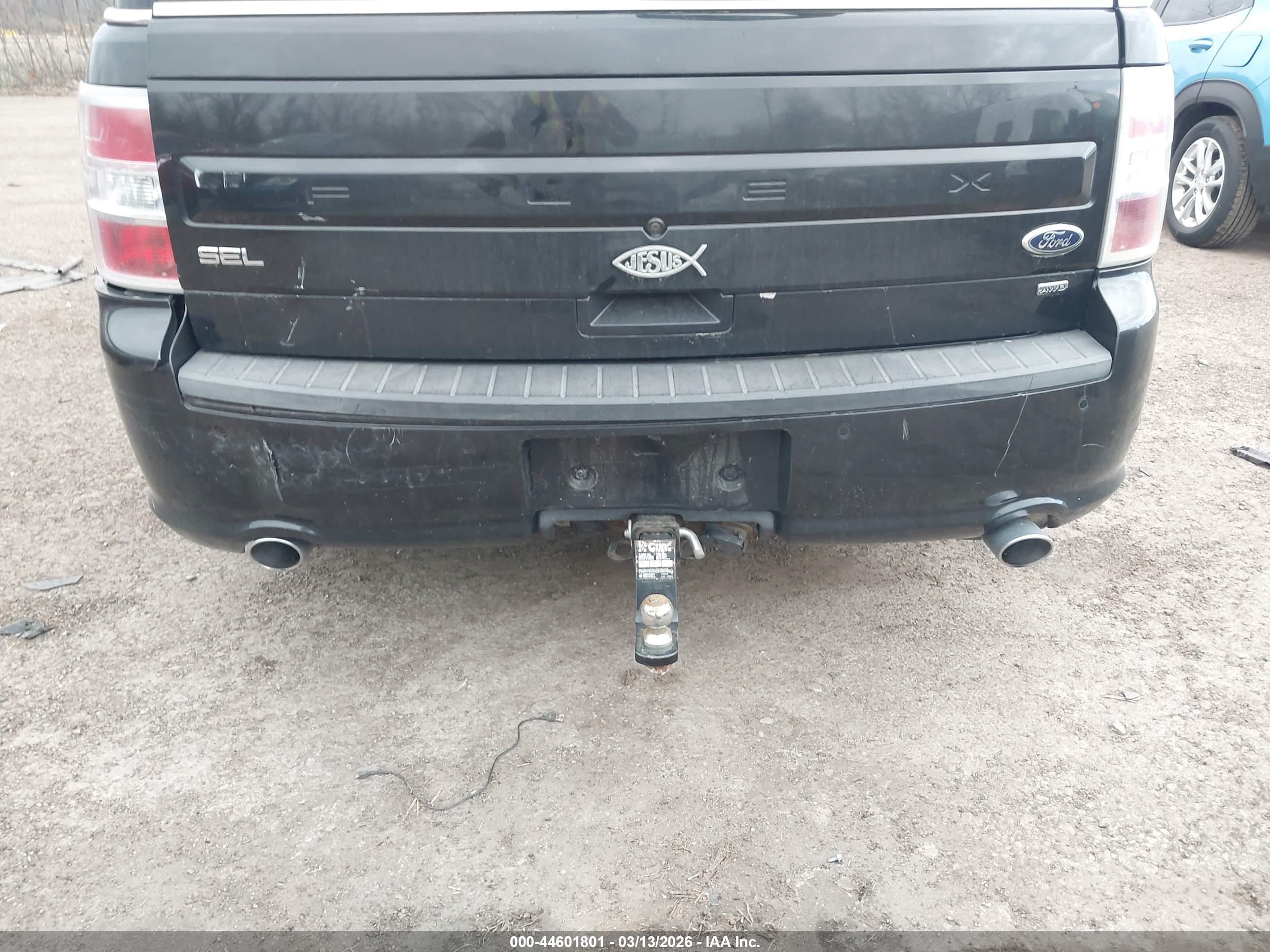 FORD FLEX image 6