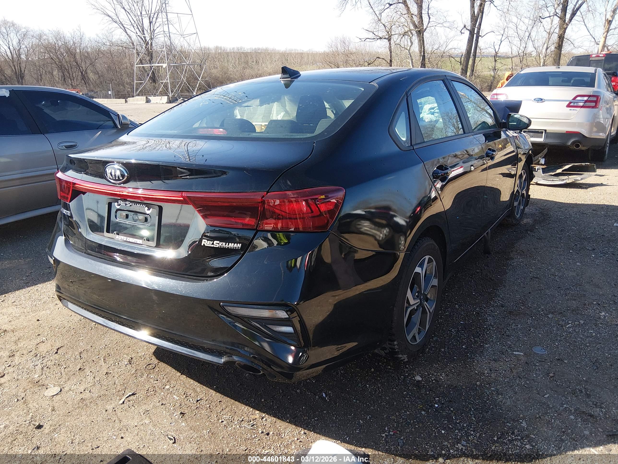 KIA FORTE image 4