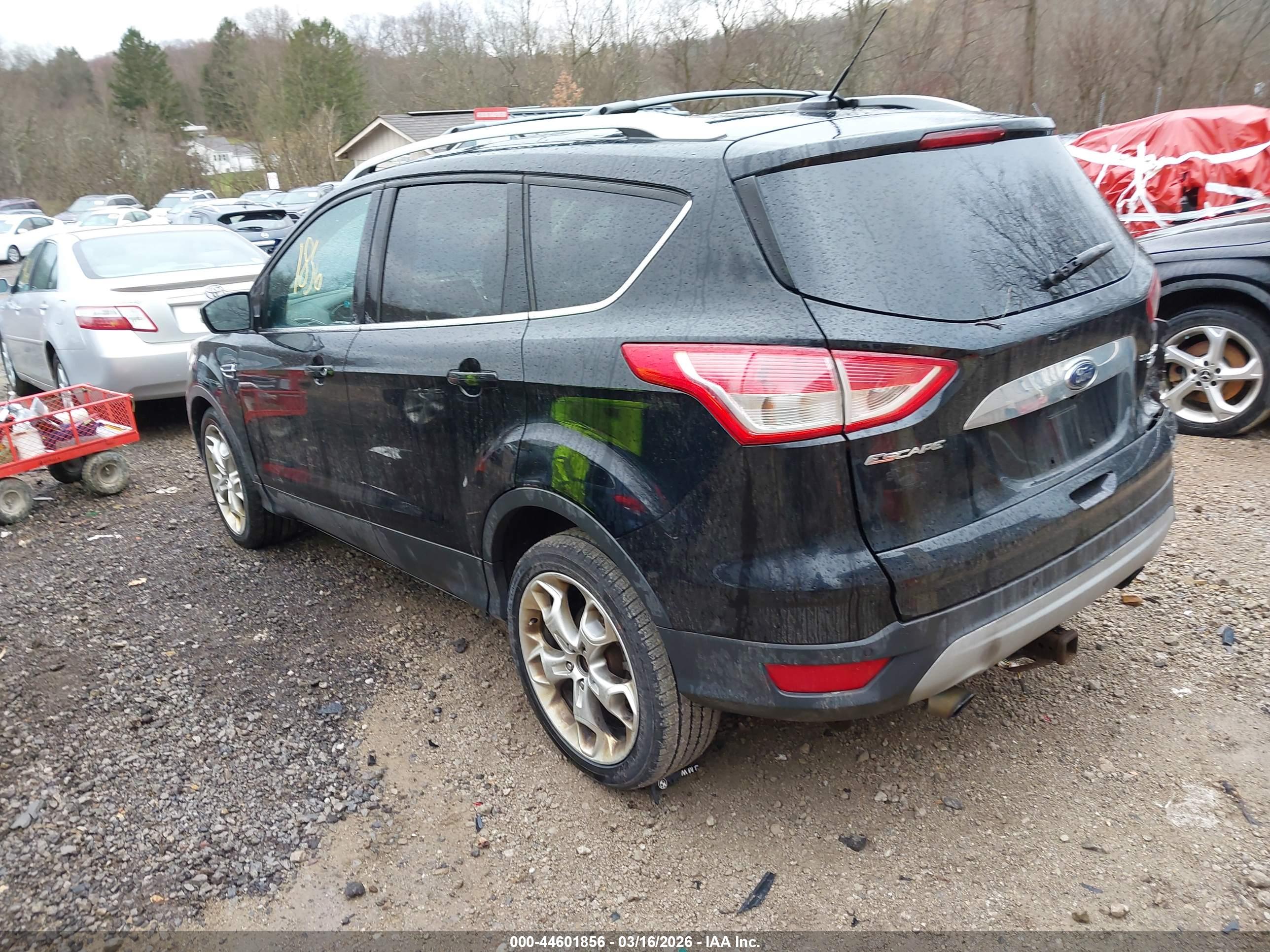 FORD ESCAPE image 3