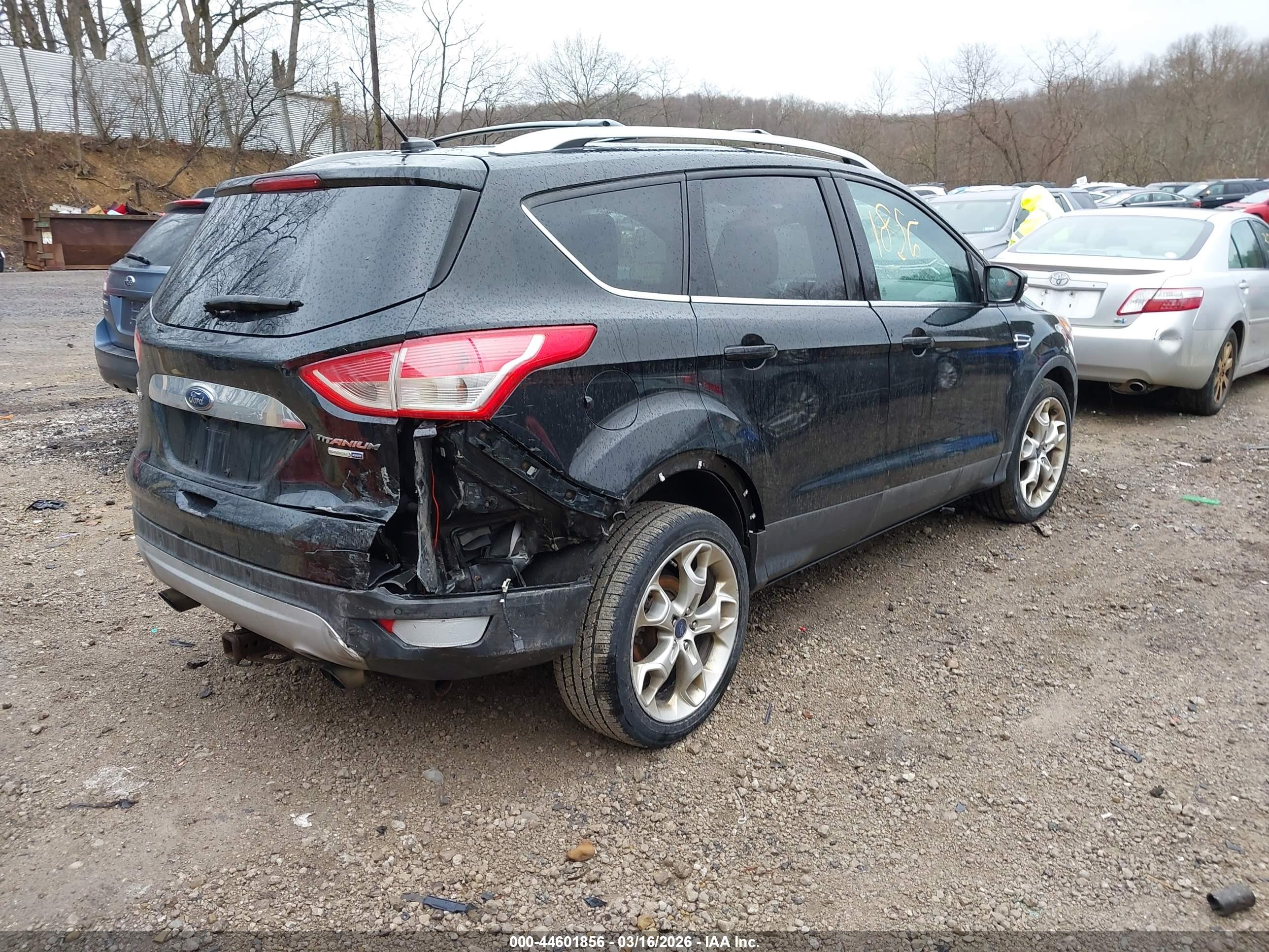 FORD ESCAPE image 4