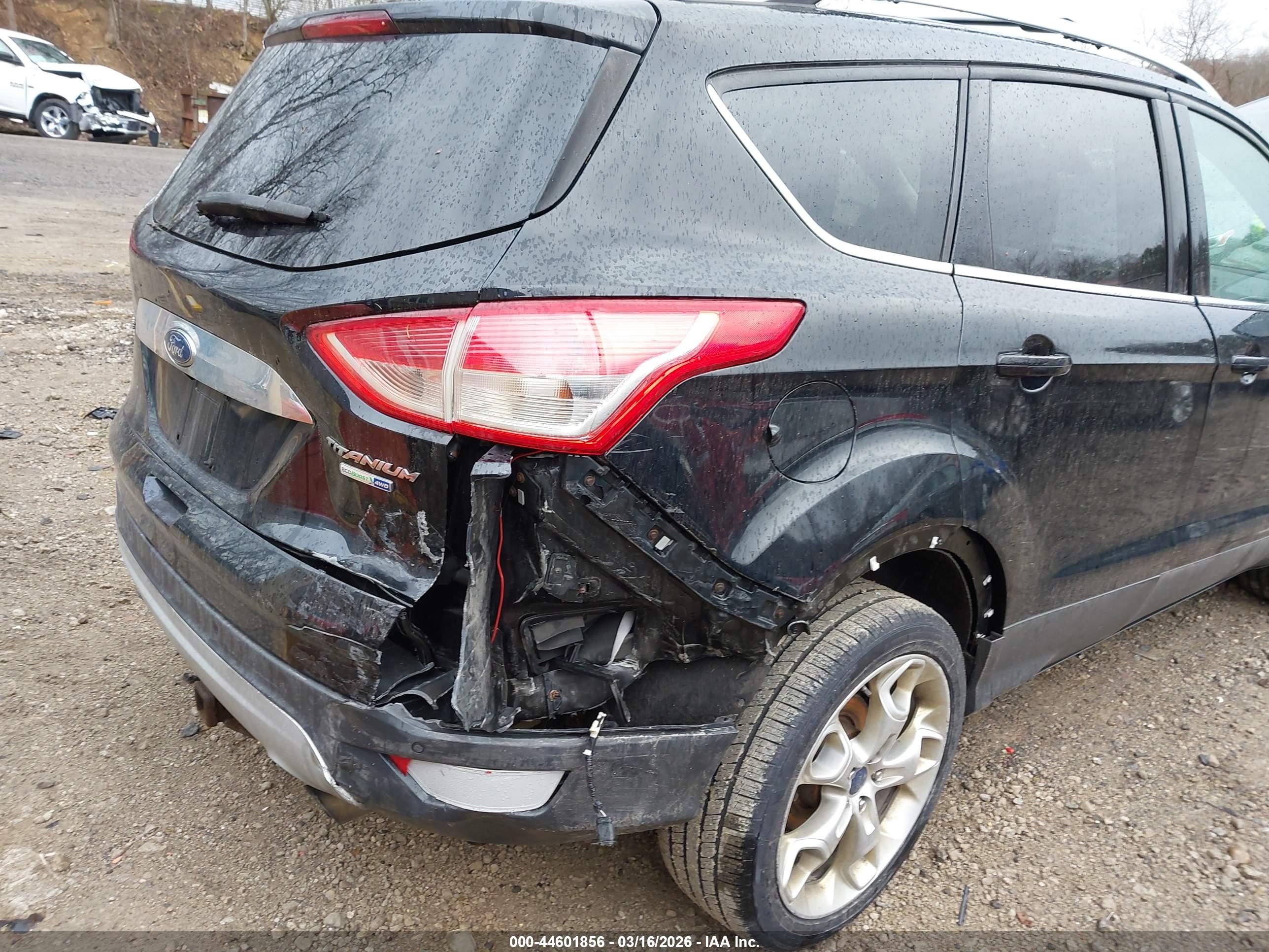 FORD ESCAPE image 6